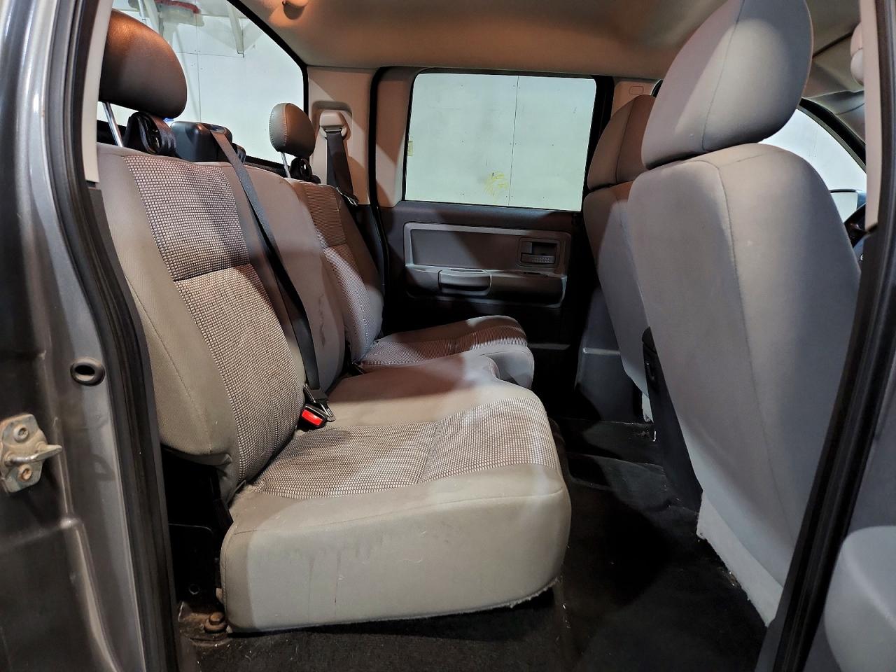 2011 Dodge Dakota Slt Серый vin: 1D7RW3GK9BS686972