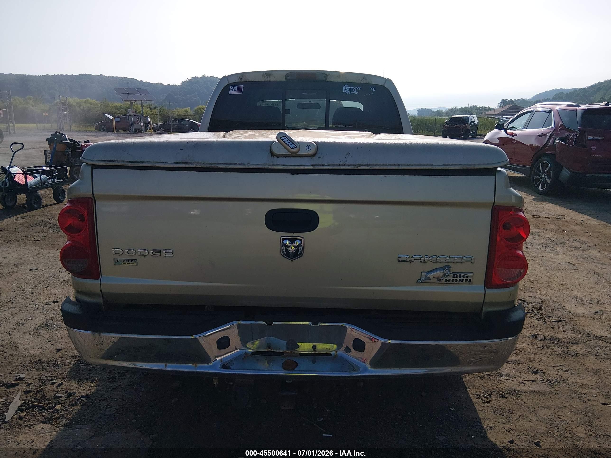 2011 Ram Dakota Bighorn/lonestar Gold vin: 1D7RW3GP0BS619950