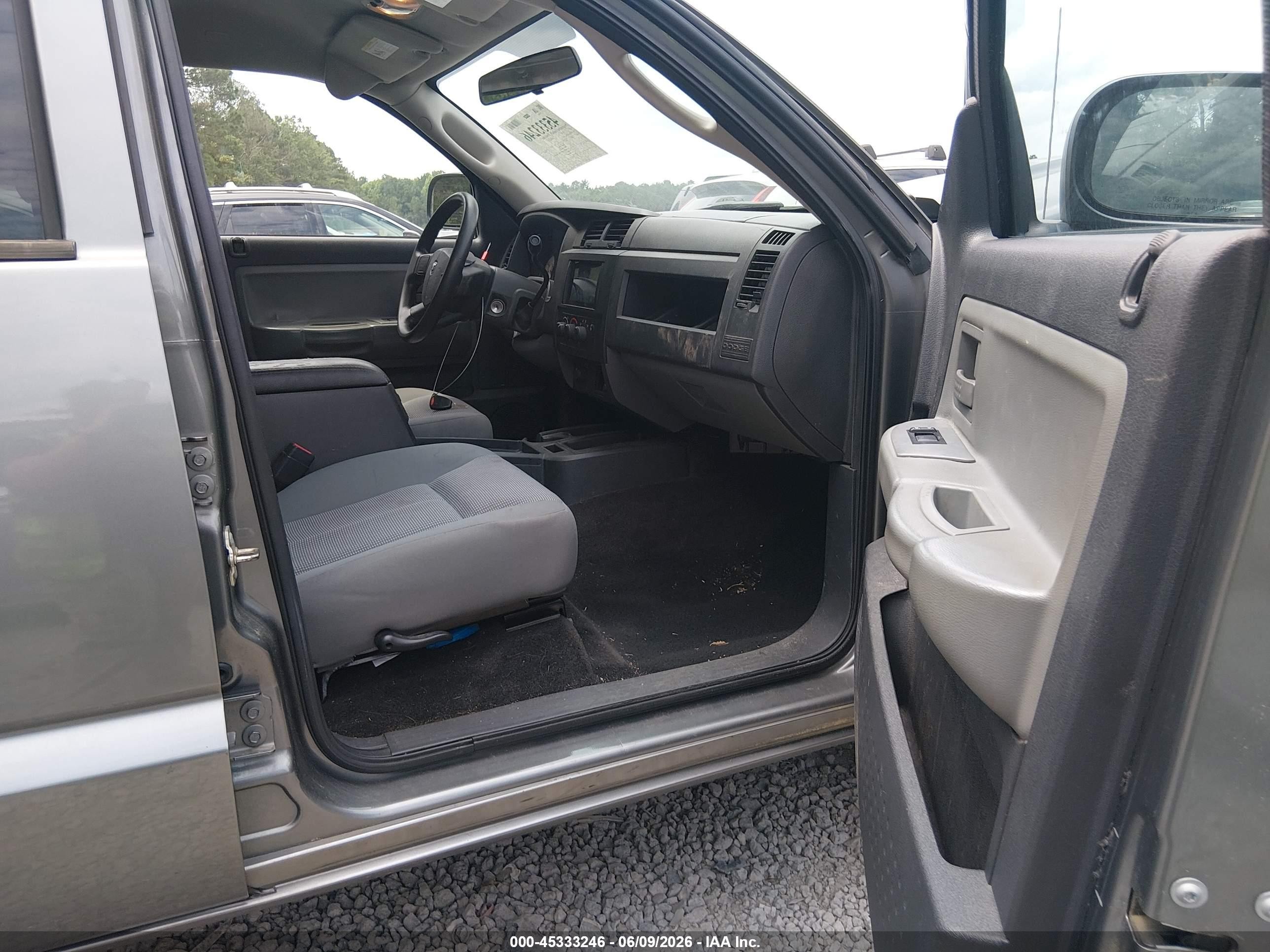2011 Ram Dakota Bighorn/lonestar Серебряный vin: 1D7RW3GP2BS661584