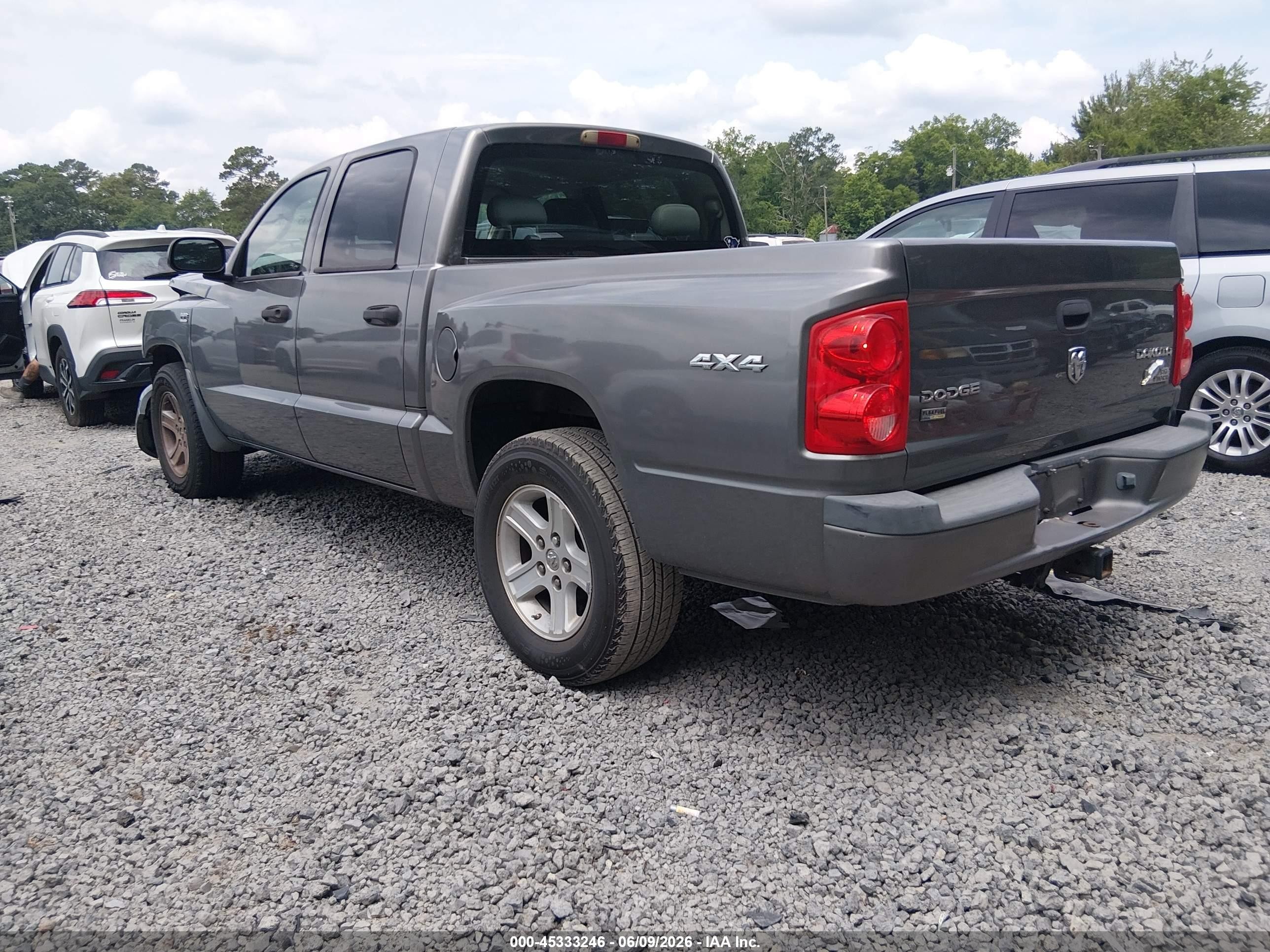 2011 Ram Dakota Bighorn/lonestar Серебряный vin: 1D7RW3GP2BS661584