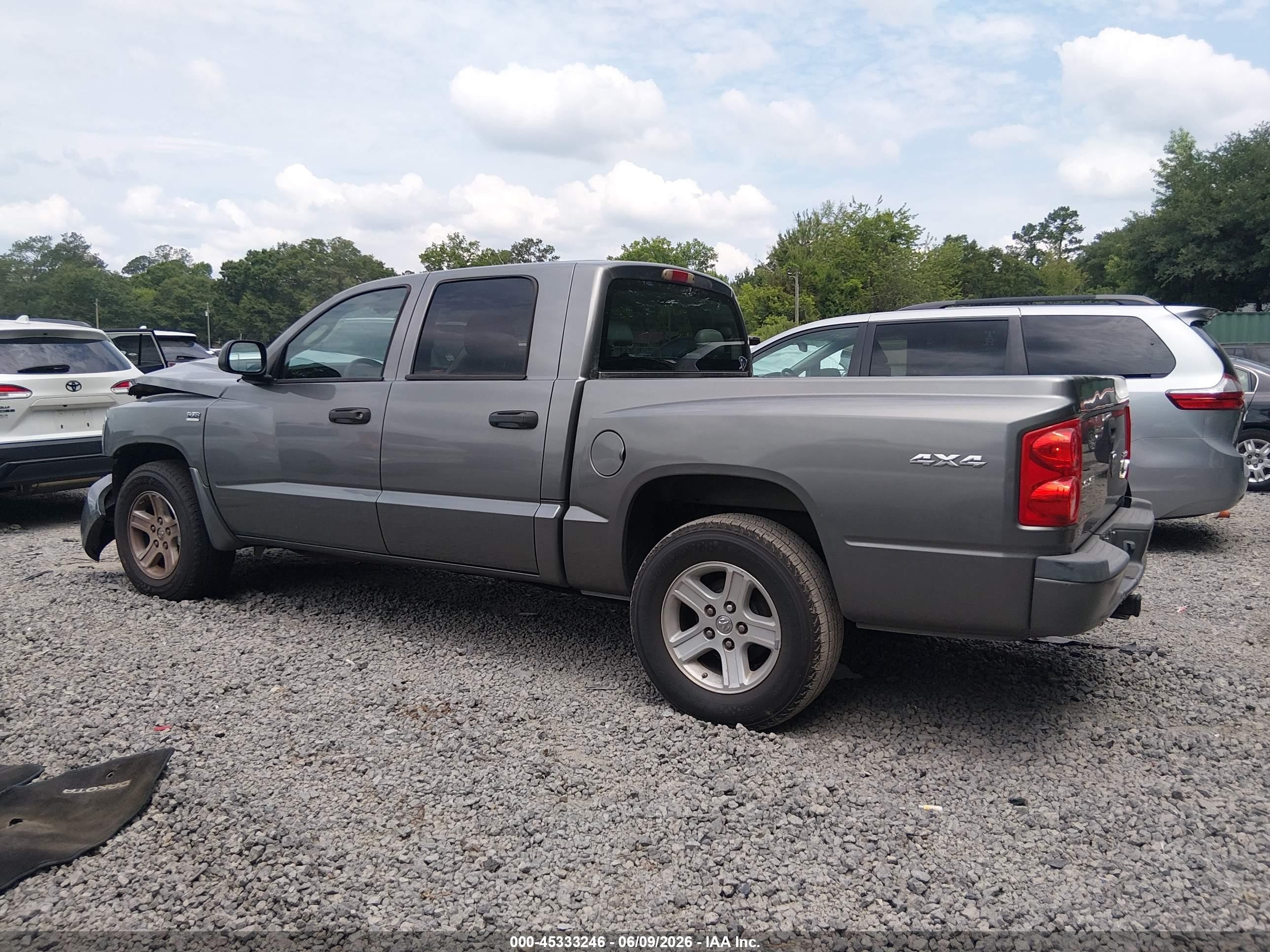 2011 Ram Dakota Bighorn/lonestar Серебряный vin: 1D7RW3GP2BS661584