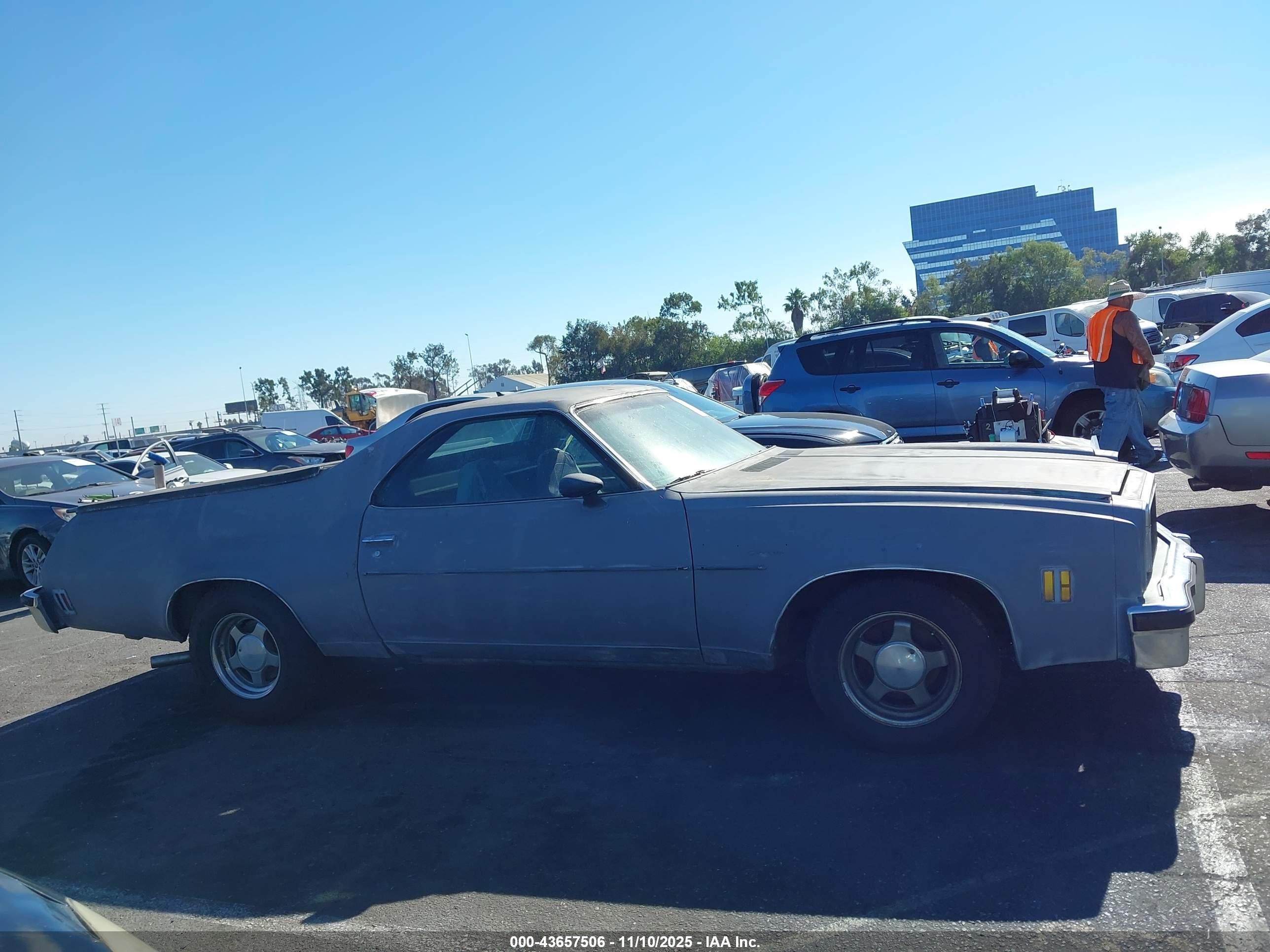 1977 Chevrolet El Camino   Серый vin: 1D80L7Z428082    