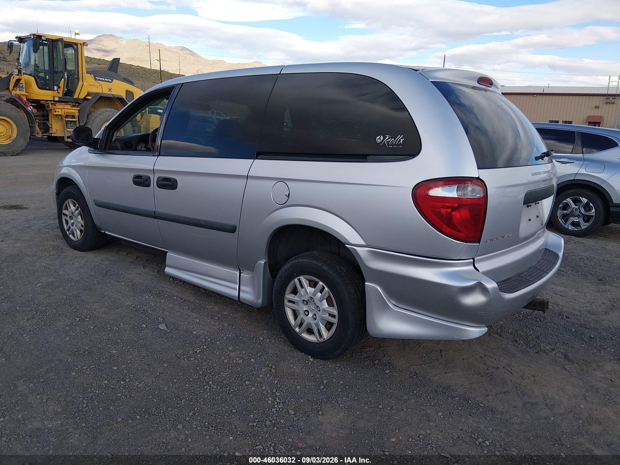 2005 Dodge Grand Caravan Se Silver vin: 1D8GP24R15B192749