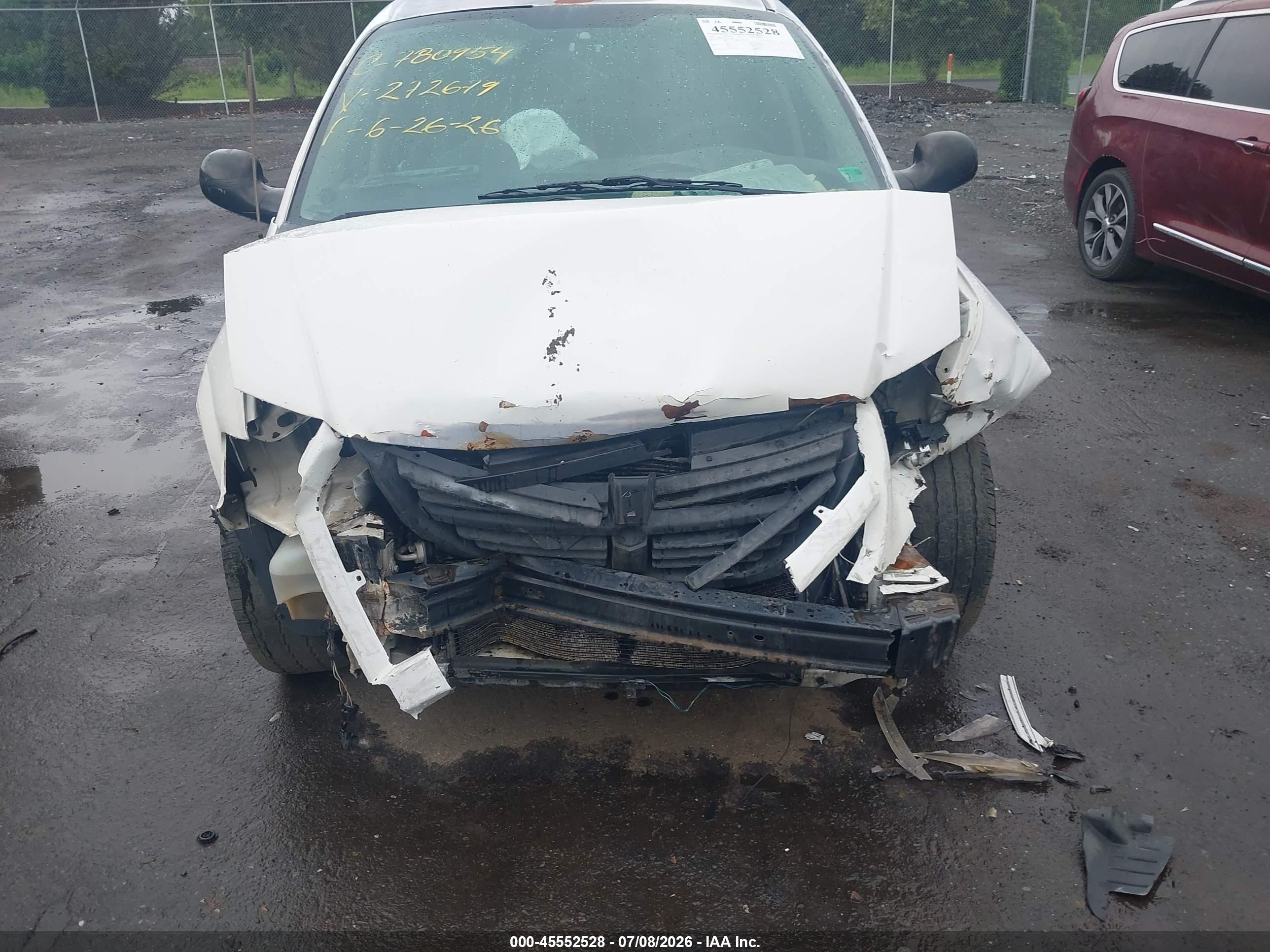 2005 Dodge Caravan Sxt White vin: 1D8GP45R95B272679