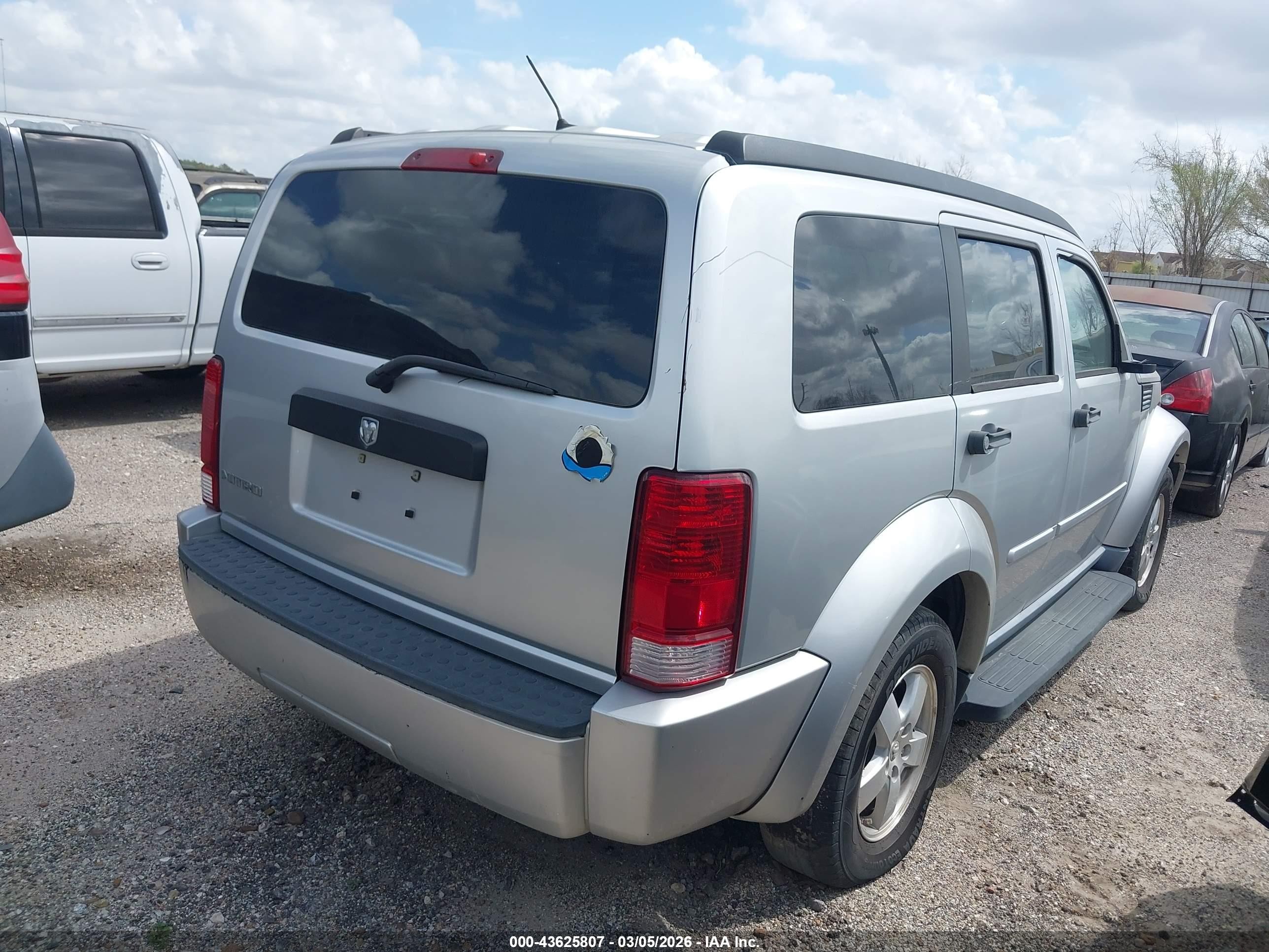 2008 Dodge Nitro Sxt Silver vin: 1D8GT28K48W283178