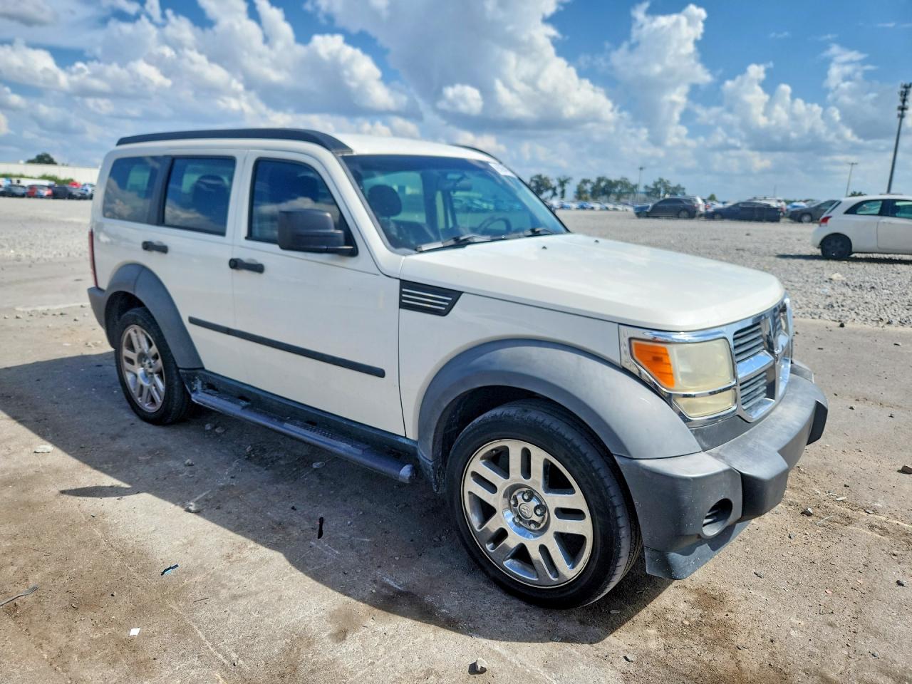 2007 Dodge Nitro Sxt White vin: 1D8GT28K57W661894