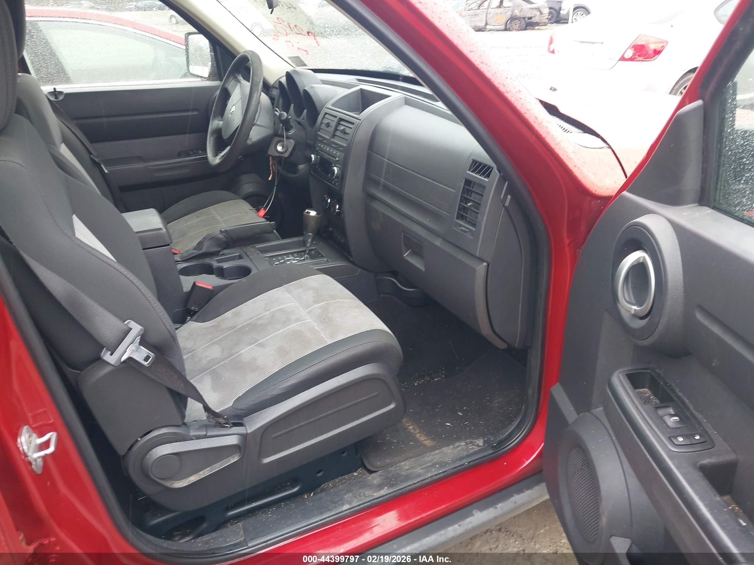 2009 Dodge Nitro Se Red vin: 1D8GT28K79W500773