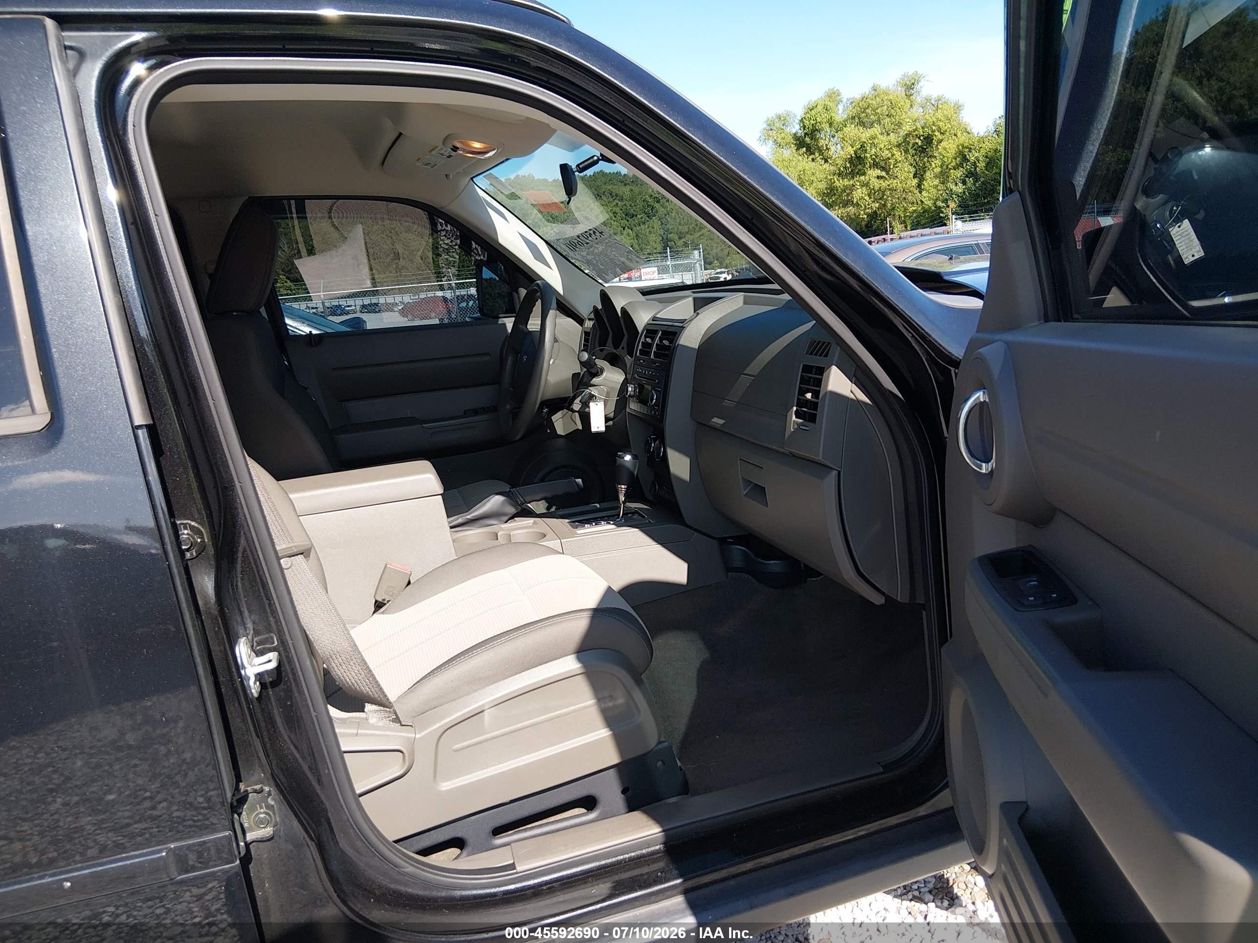 2009 Dodge Nitro Se Black vin: 1D8GT28K79W542716