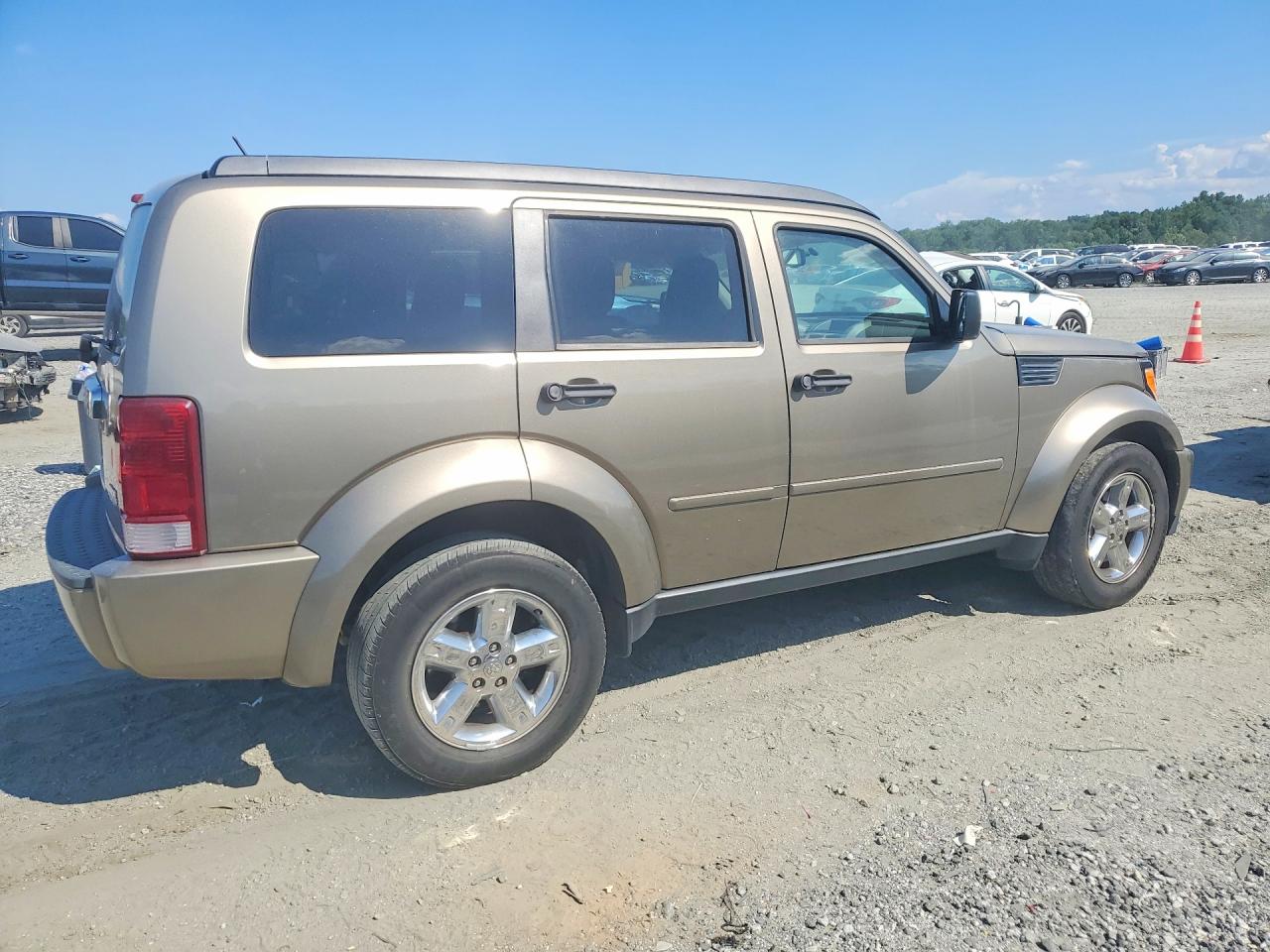 2007 Dodge Nitro Slt Tan vin: 1D8GT58K87W734175