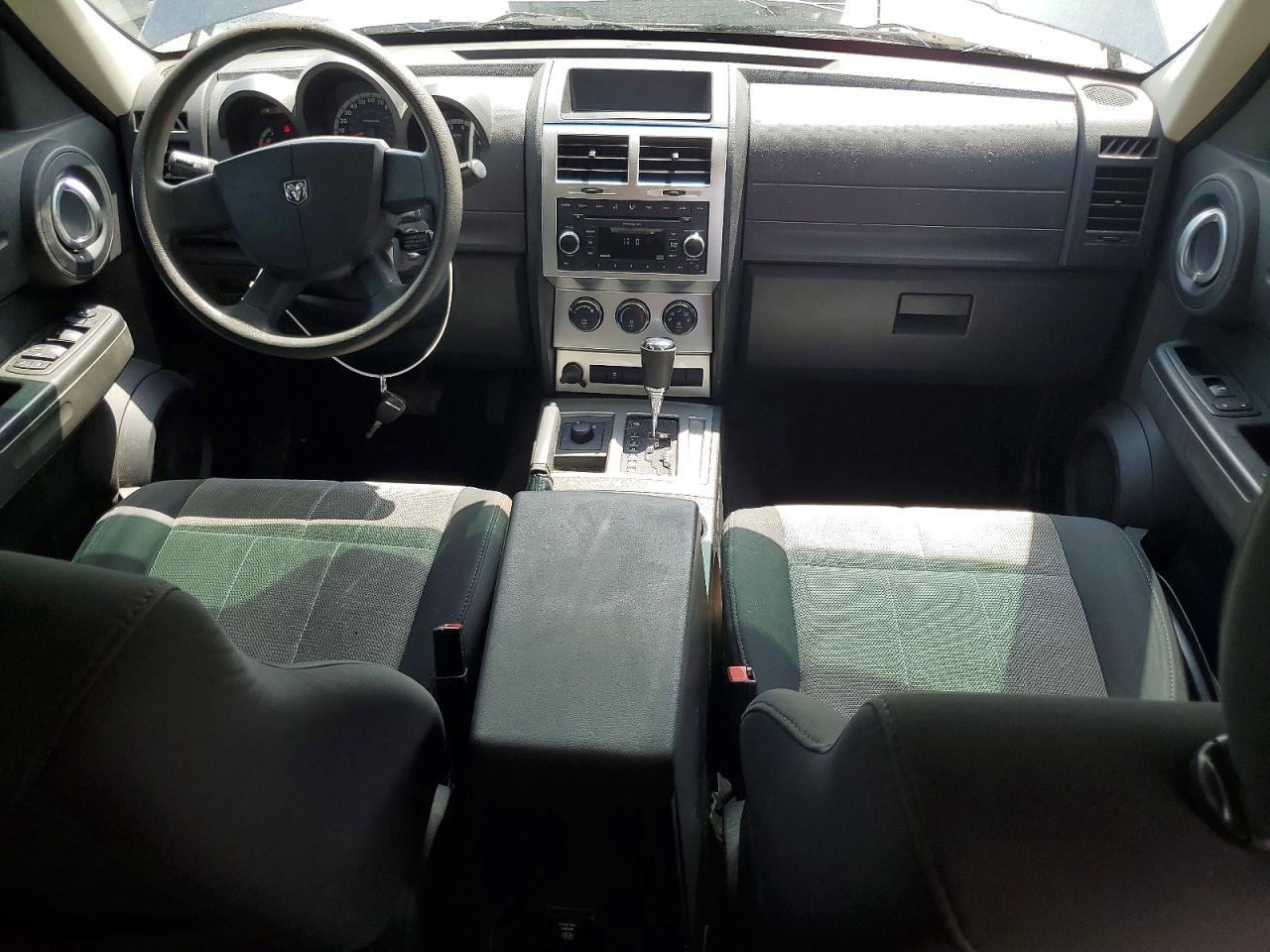 2008 Dodge Nitro Sxt Черный vin: 1D8GU28K08W219295
