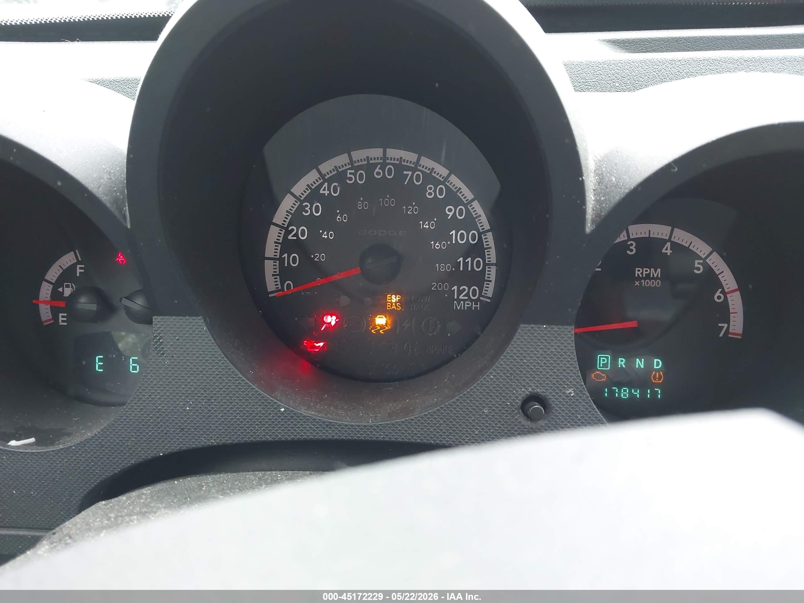 2008 Dodge Nitro Se/sxt Red vin: 1D8GU28K08W251180