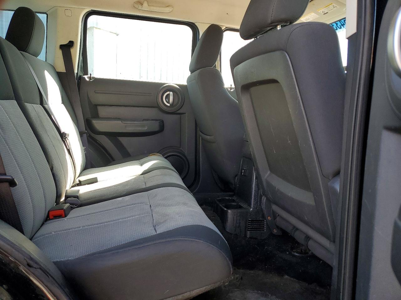 2007 Dodge Nitro Sxt Black vin: 1D8GU28K17W549994