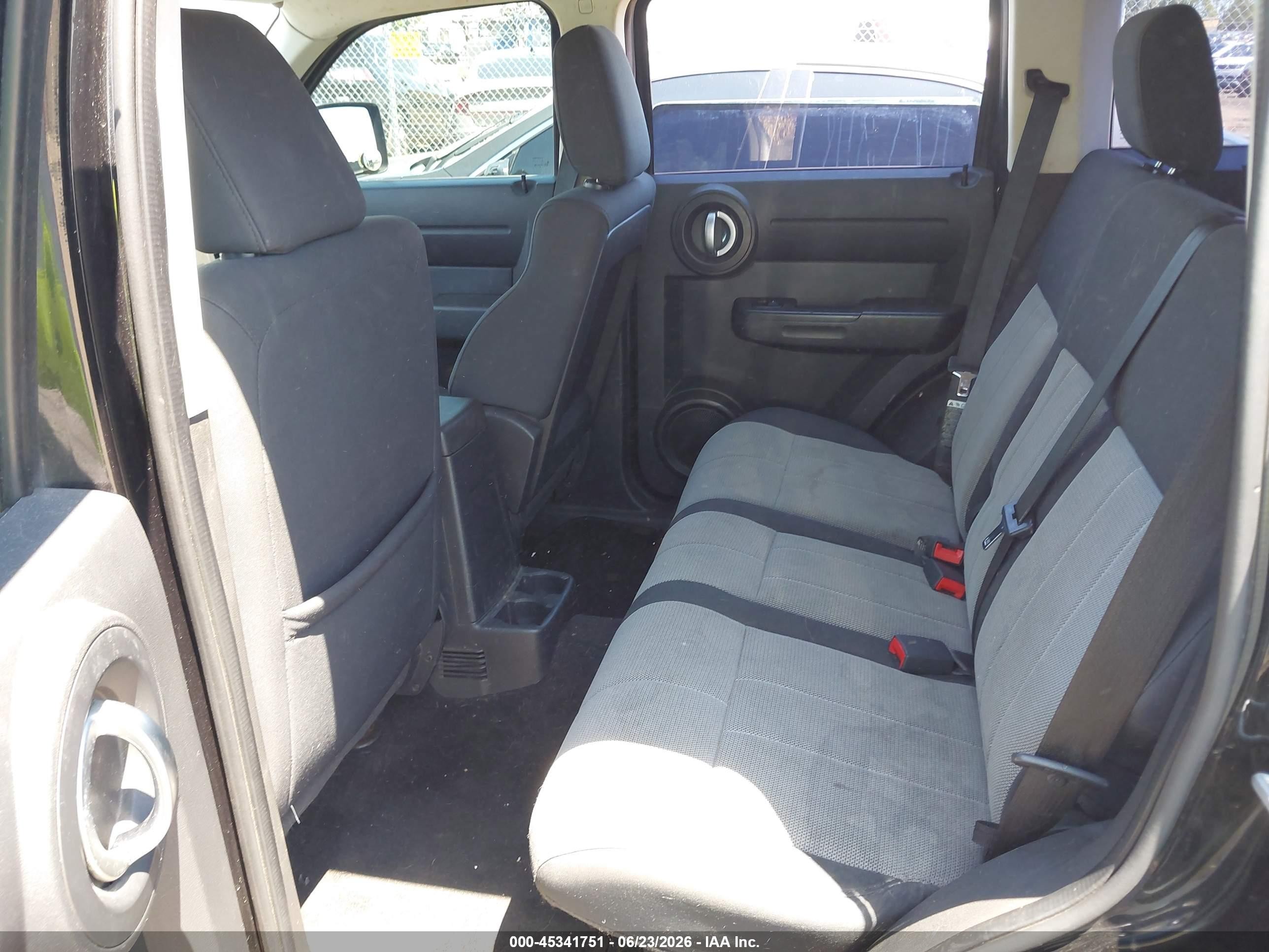 2008 Dodge Nitro Sxt Black vin: 1D8GU28K18W171208