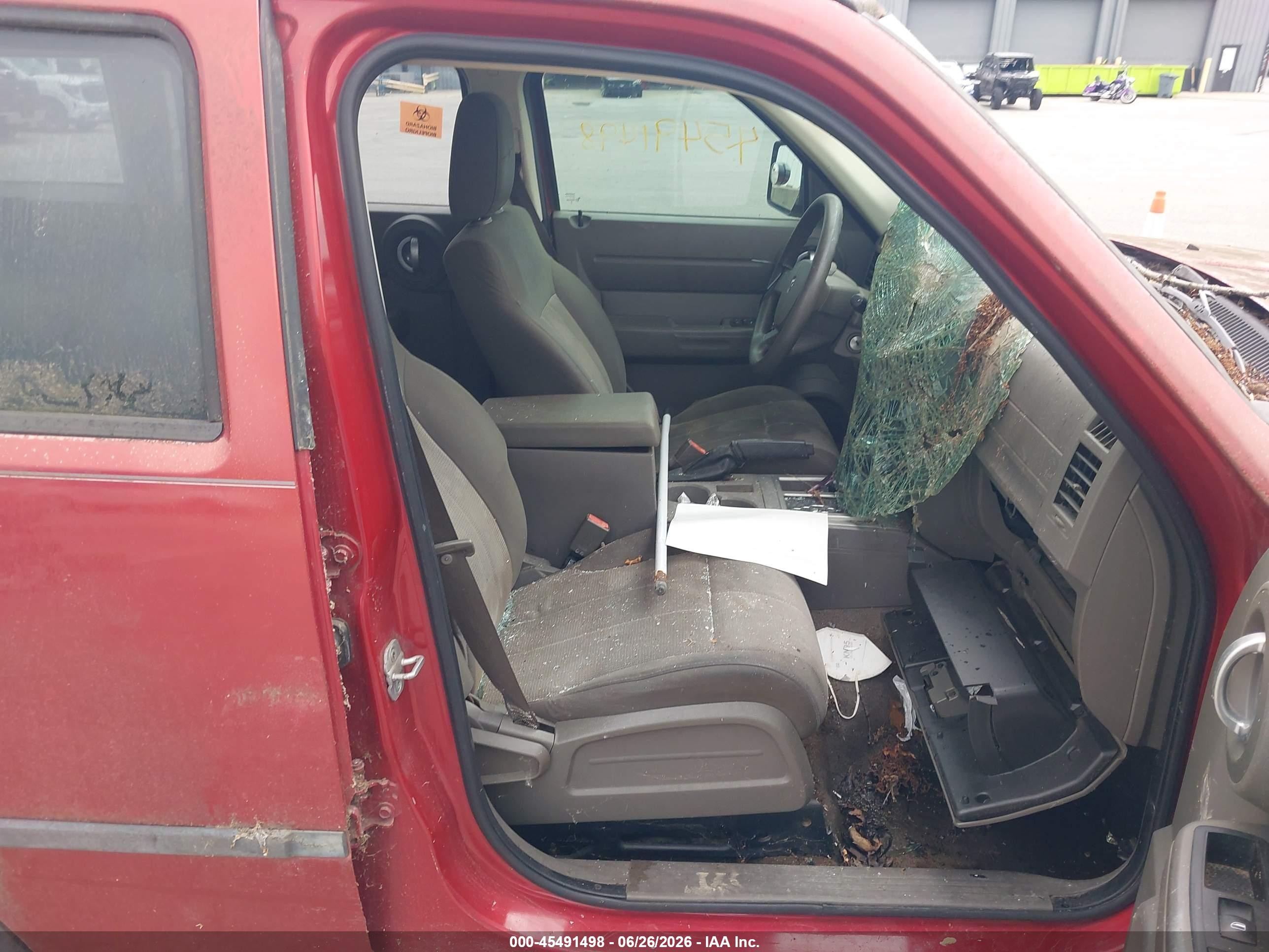 2008 Dodge Nitro Sxt Red vin: 1D8GU28K18W204790