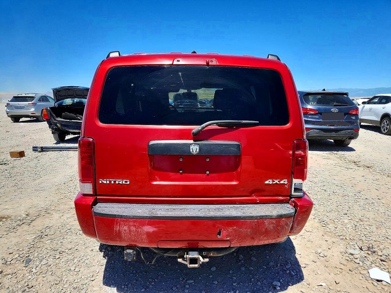 2008 Dodge Nitro Sxt Burgundy vin: 1D8GU28K28W239029