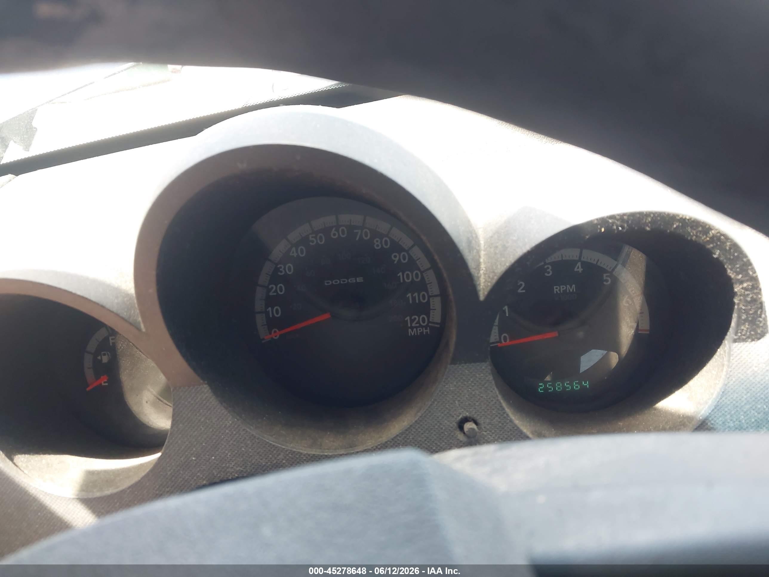 2008 Dodge Nitro Sxt Черный vin: 1D8GU28K28W267087