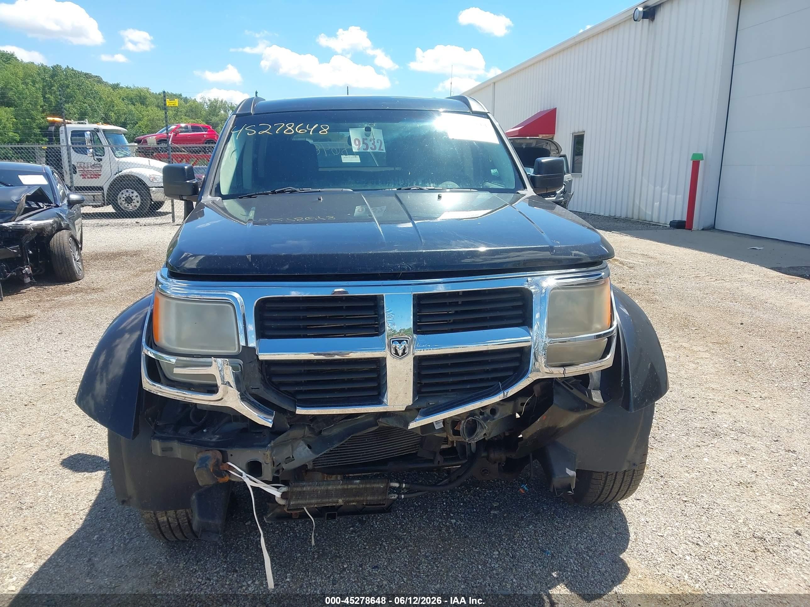 2008 Dodge Nitro Sxt Черный vin: 1D8GU28K28W267087