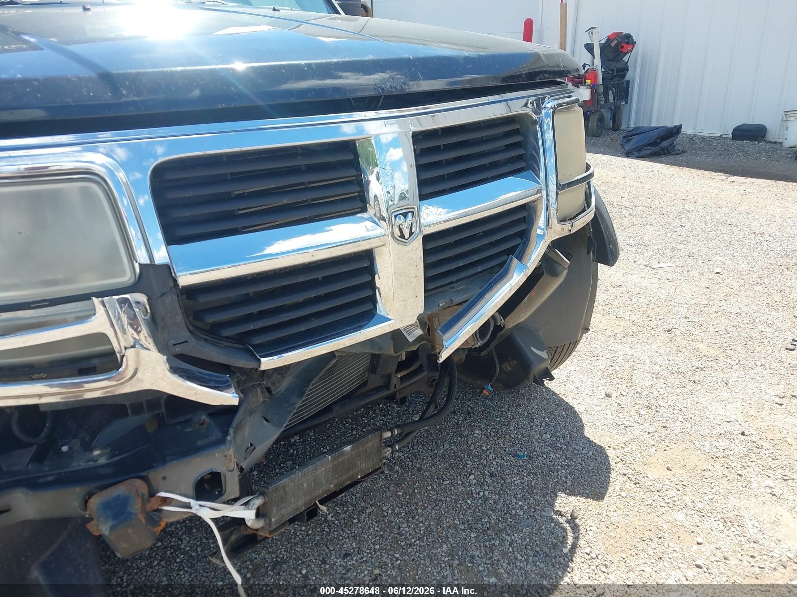 2008 Dodge Nitro Sxt Черный vin: 1D8GU28K28W267087