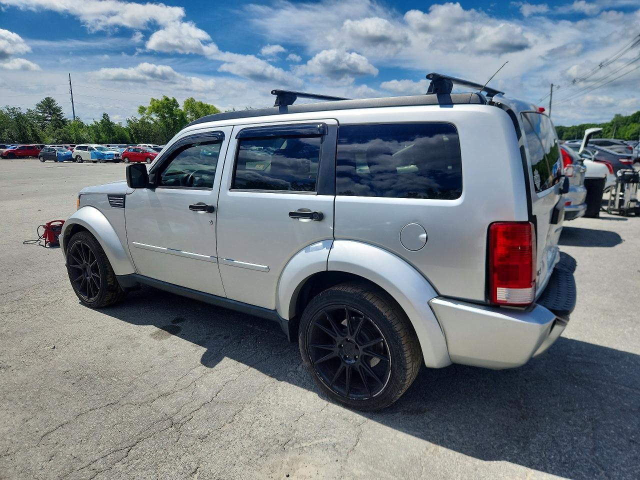 2008 Dodge Nitro Sxt Silver vin: 1D8GU28K28W270877