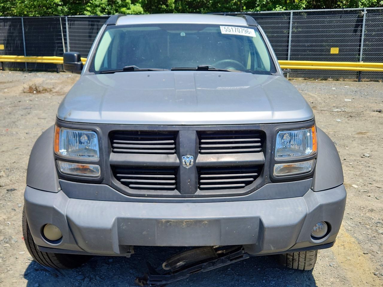 2007 Dodge Nitro Sxt Silver vin: 1D8GU28K37W711981