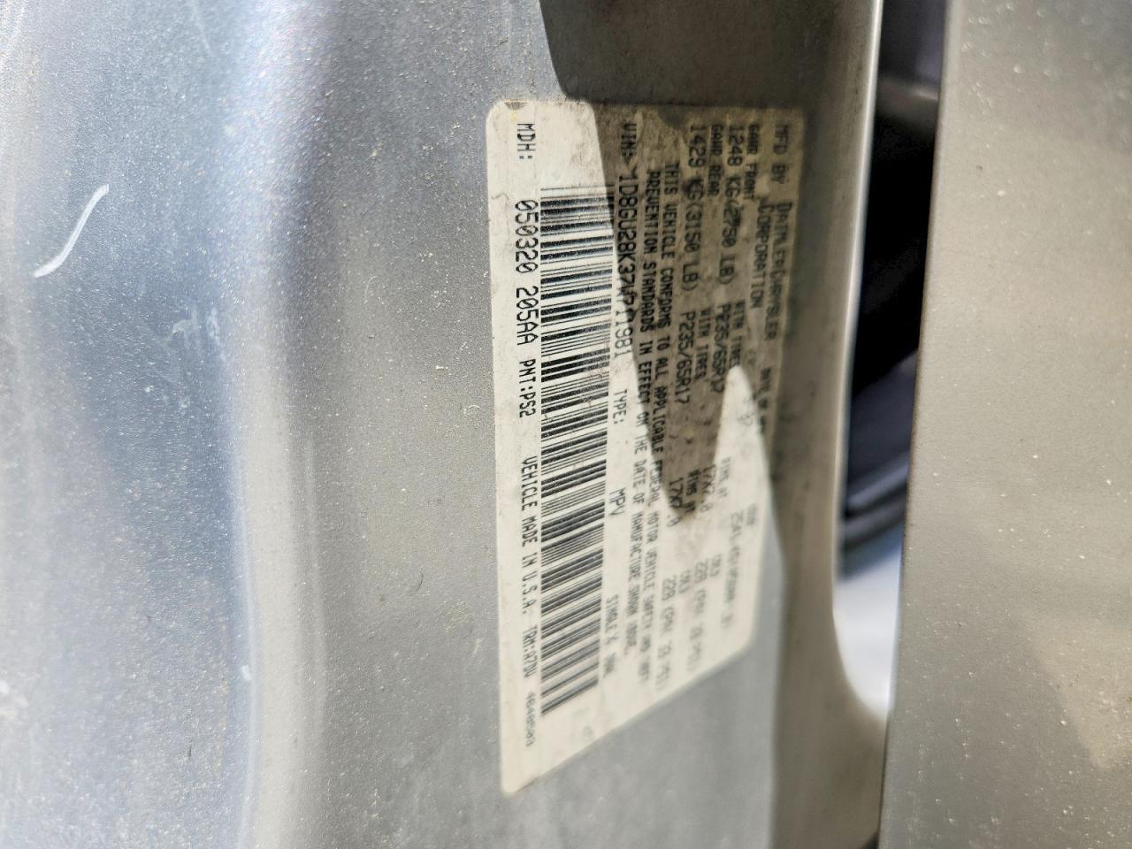 2007 Dodge Nitro Sxt Silver vin: 1D8GU28K37W711981