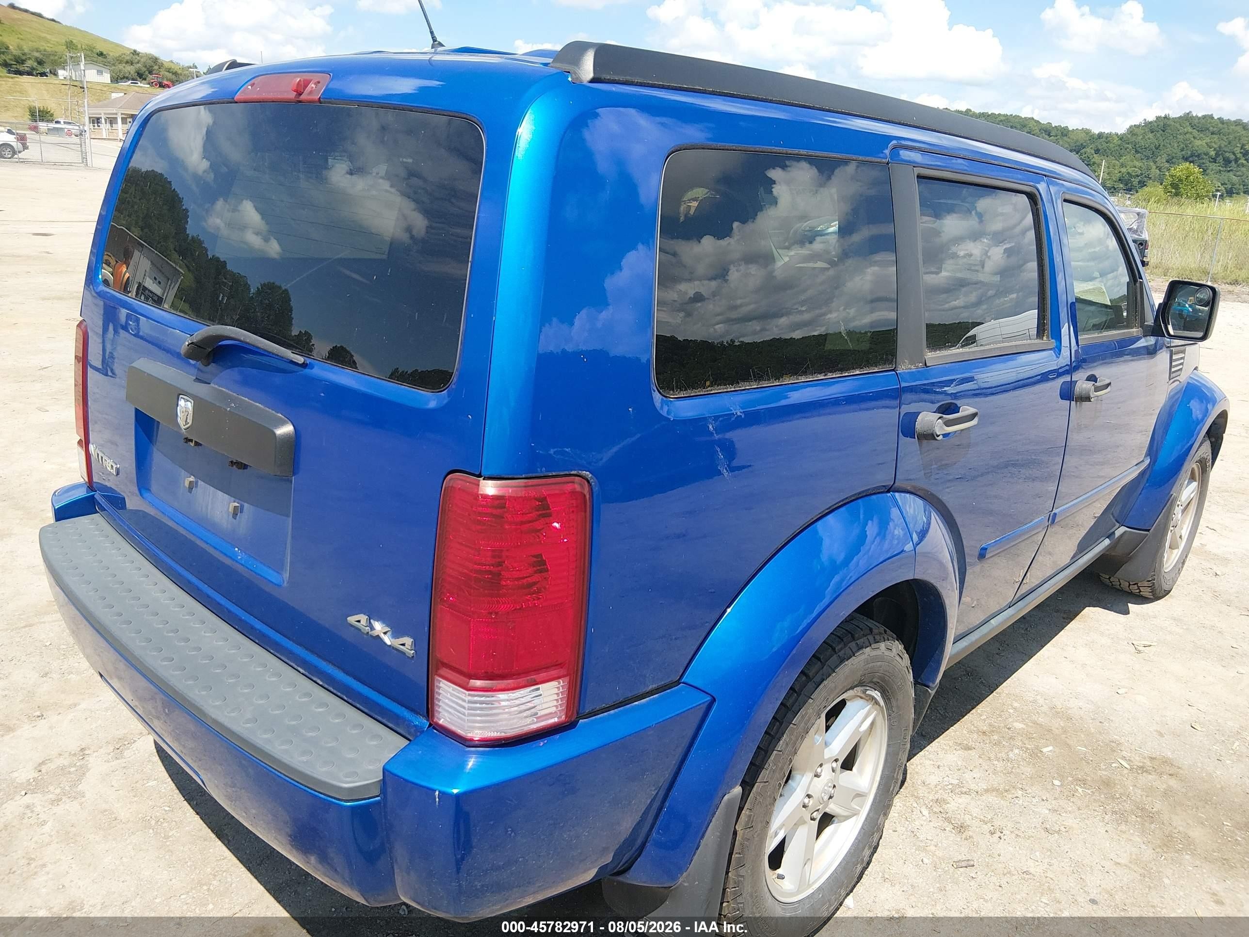 2008 Dodge Nitro Sxt Blue vin: 1D8GU28K58W126885