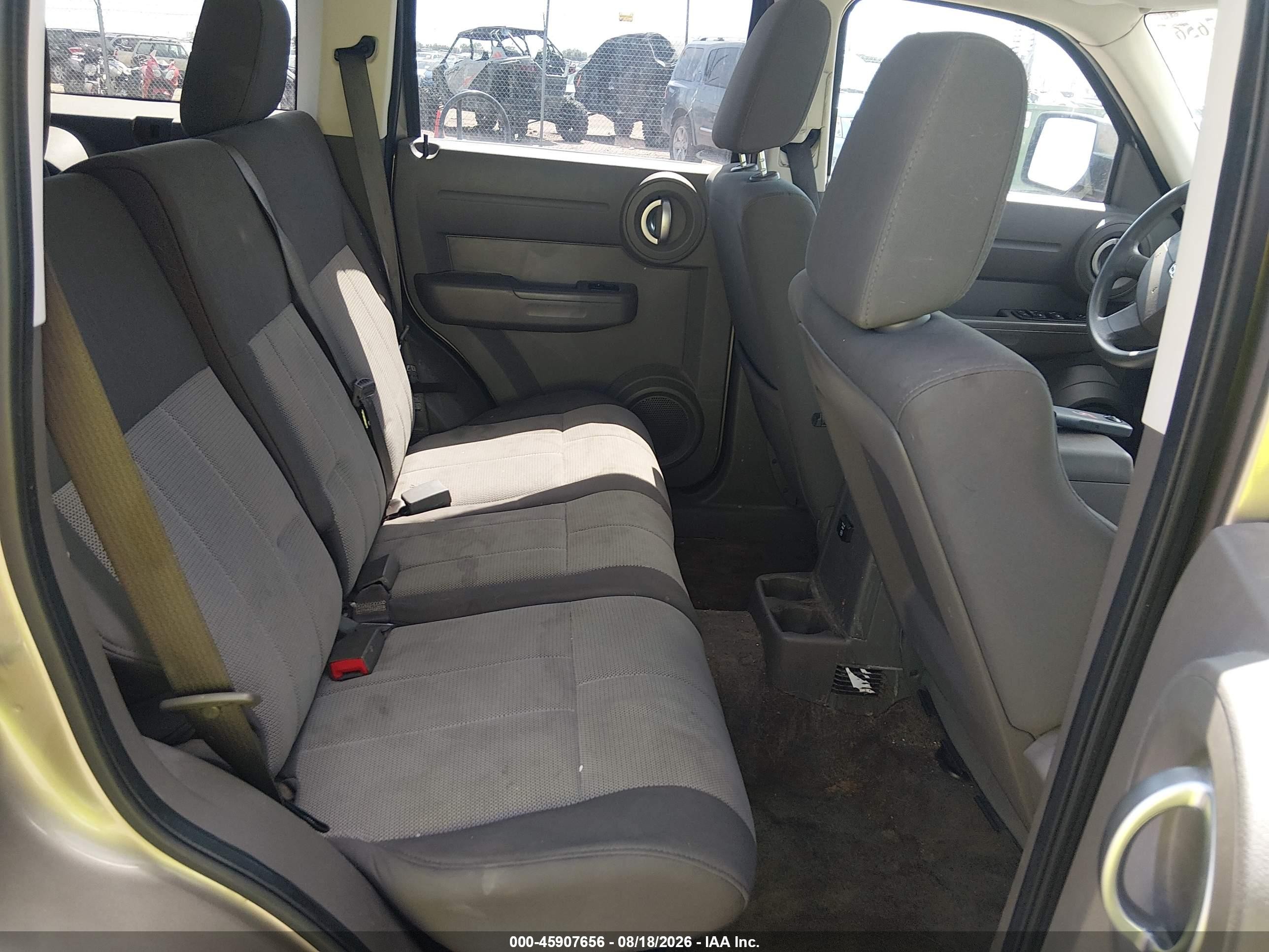 2007 Dodge Nitro Sxt Tan vin: 1D8GU28K67W587611