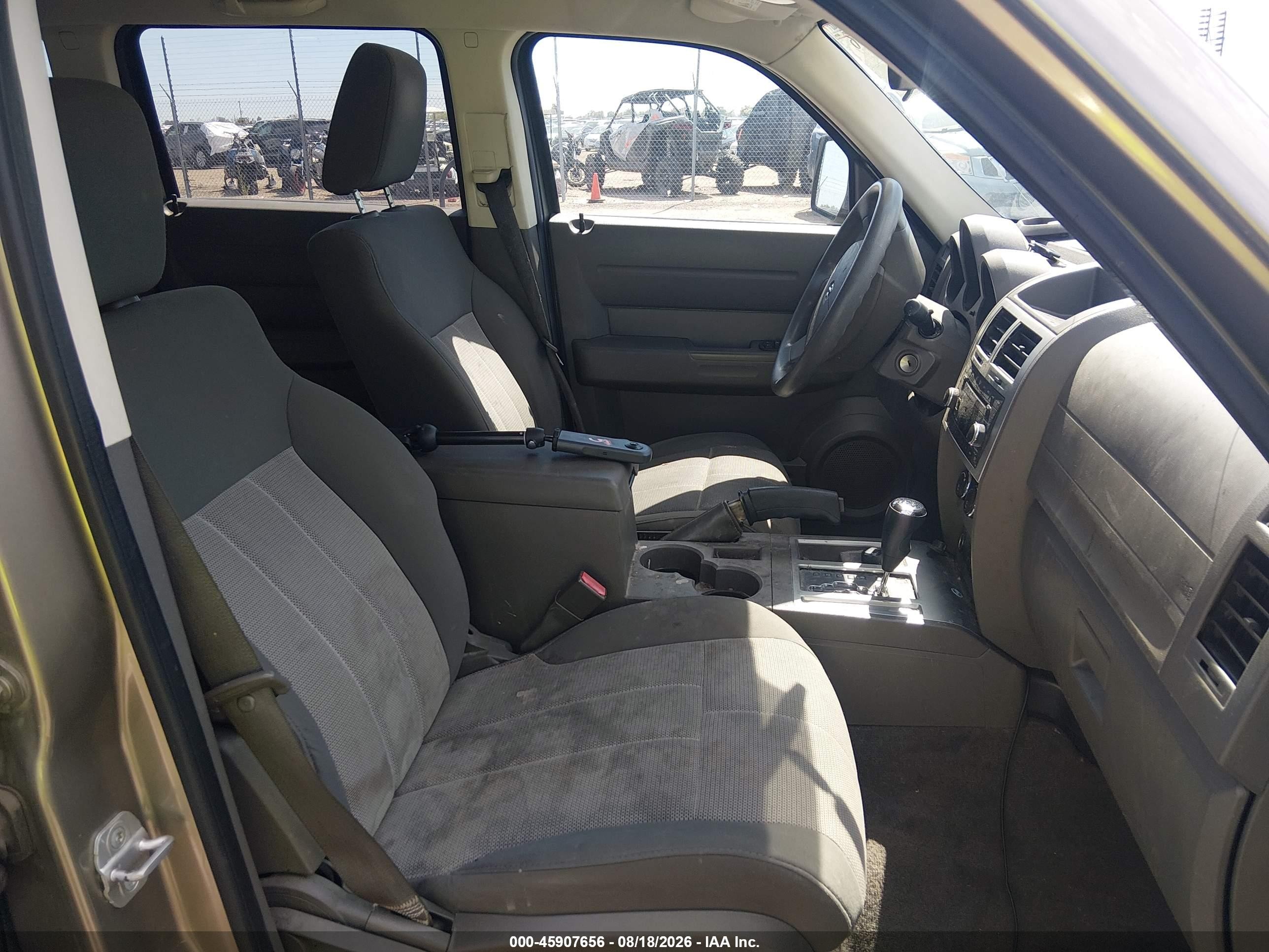 2007 Dodge Nitro Sxt Tan vin: 1D8GU28K67W587611