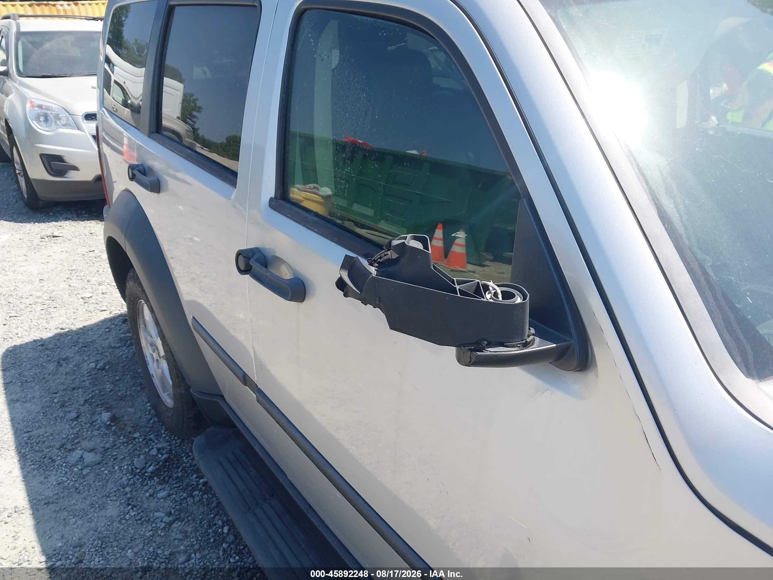 2007 Dodge Nitro Sxt Gray vin: 1D8GU28K77W581901