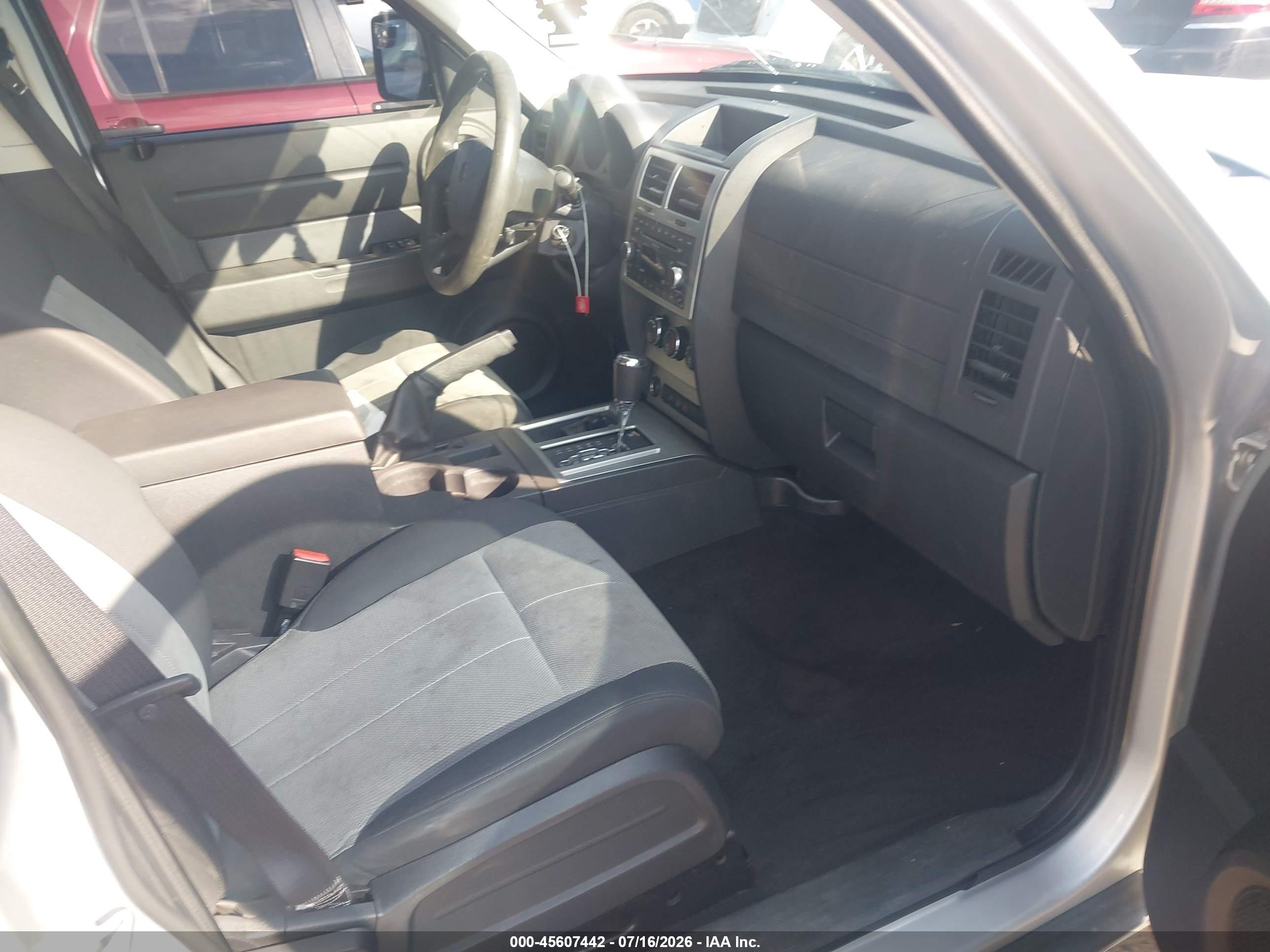 2008 Dodge Nitro Sxt Gray vin: 1D8GU28K78W168345