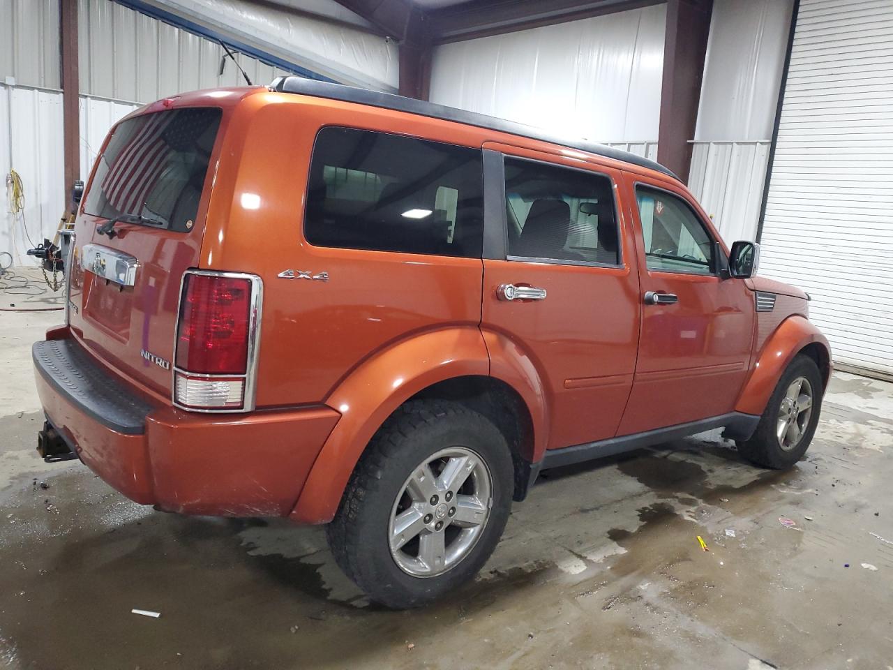 2009 Dodge Nitro Se Orange vin: 1D8GU28K79W523922