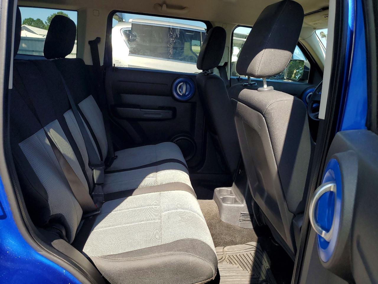 2007 Dodge Nitro Sxt Blue vin: 1D8GU28K87W642365