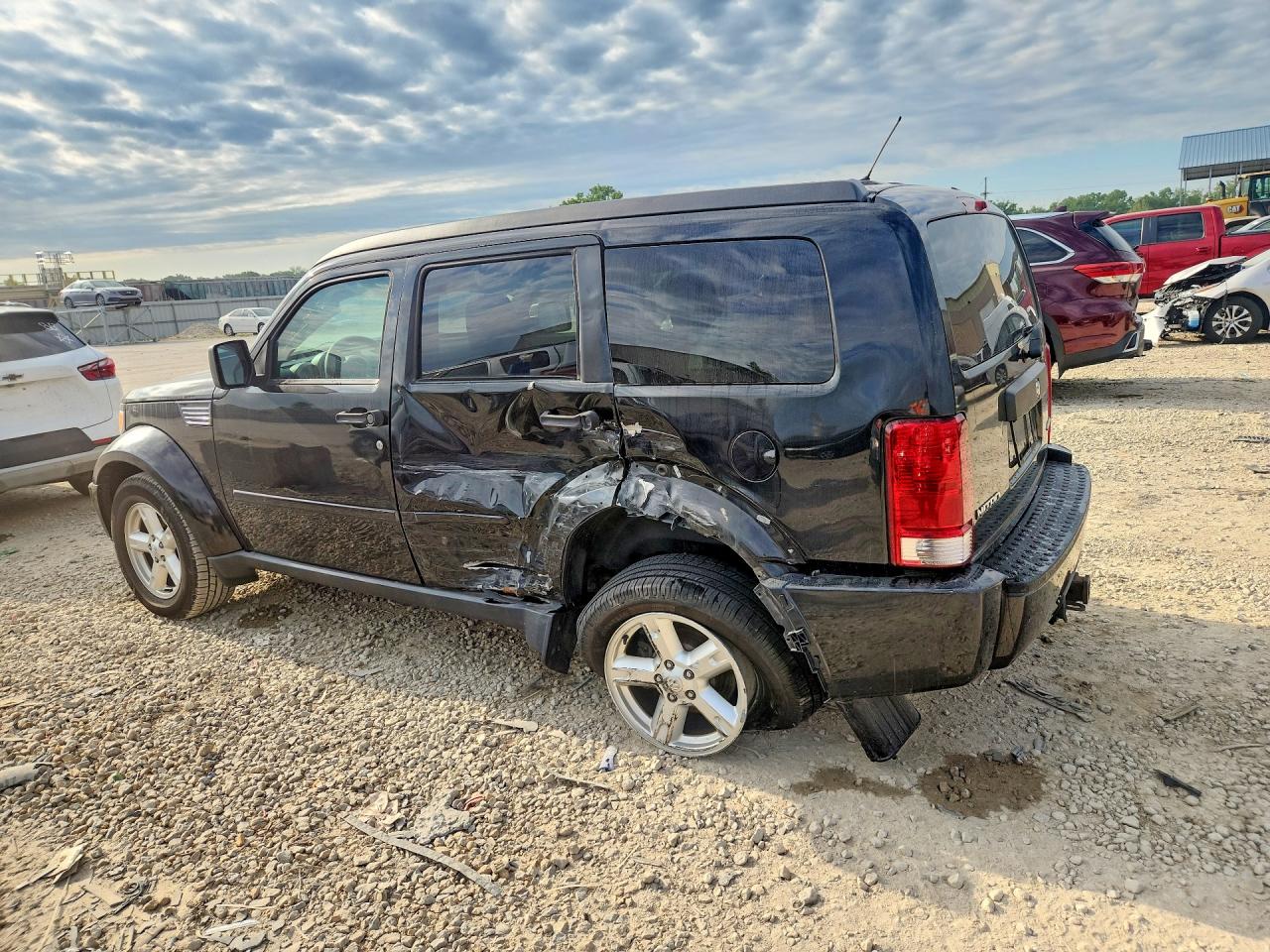 2008 Dodge Nitro Sxt Black vin: 1D8GU28K88W135239