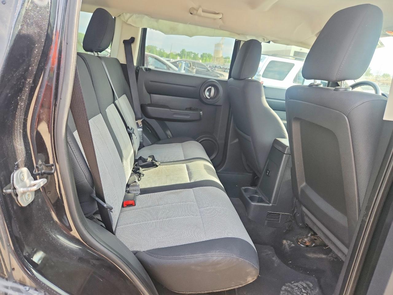 2008 Dodge Nitro Sxt Black vin: 1D8GU28K88W135239