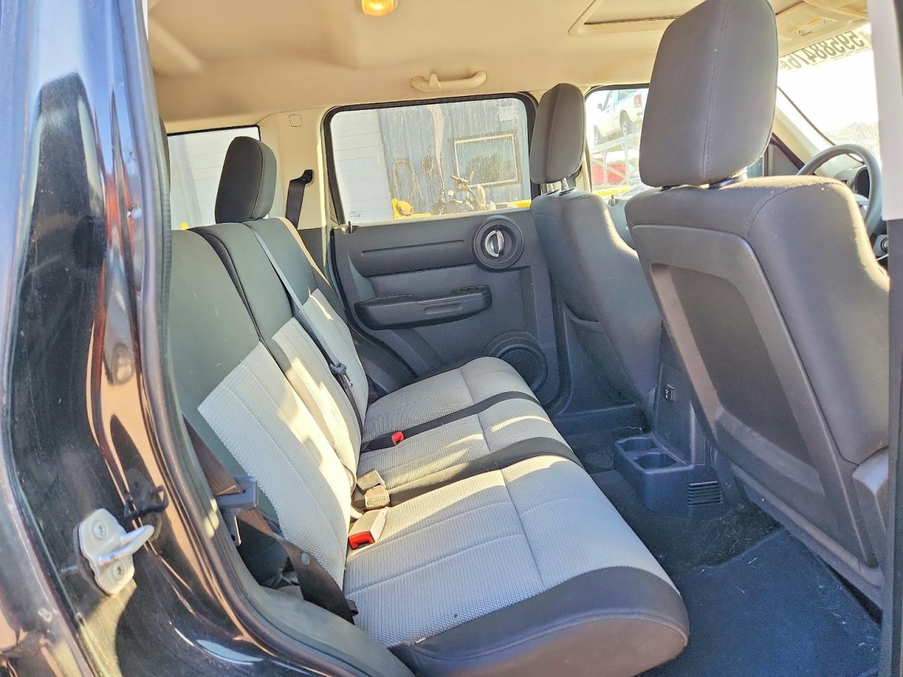 2009 Dodge Nitro Se Black vin: 1D8GU28KX9W544084