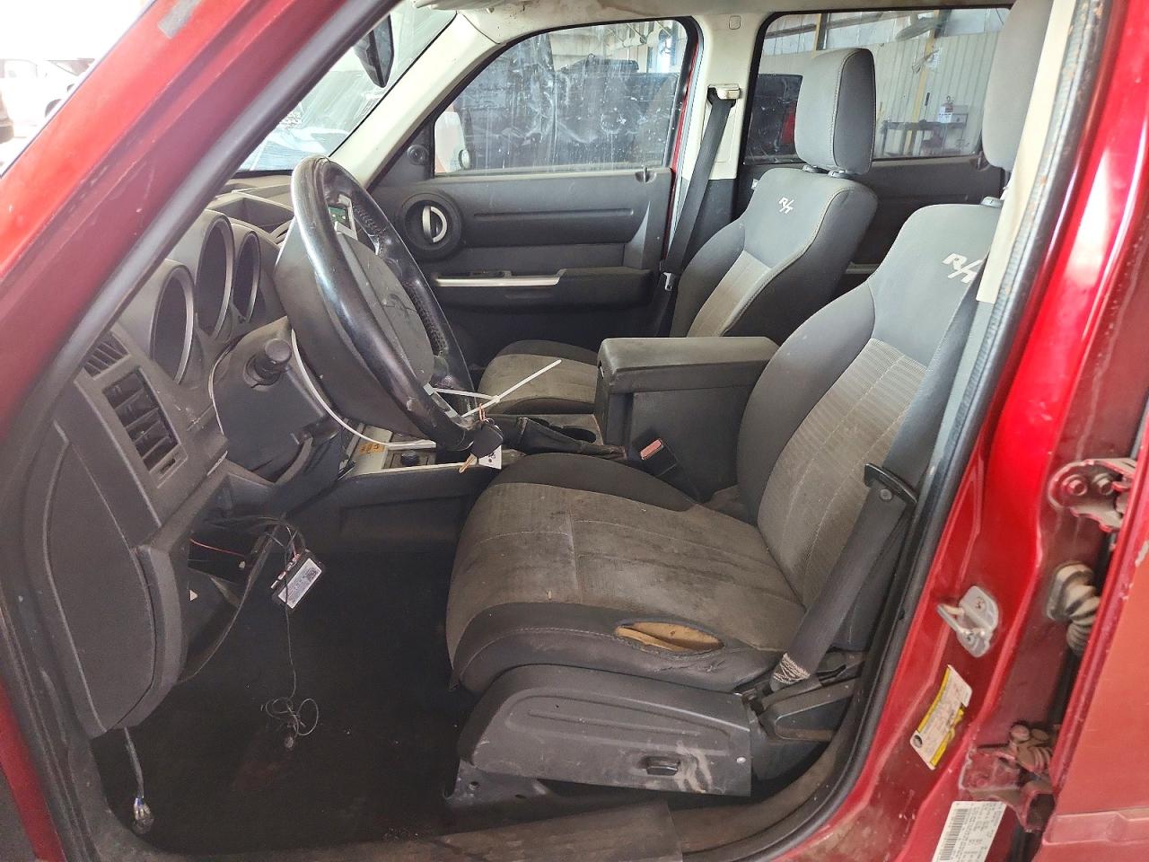 2007 Dodge Nitro R/t Red vin: 1D8GU58637W702590