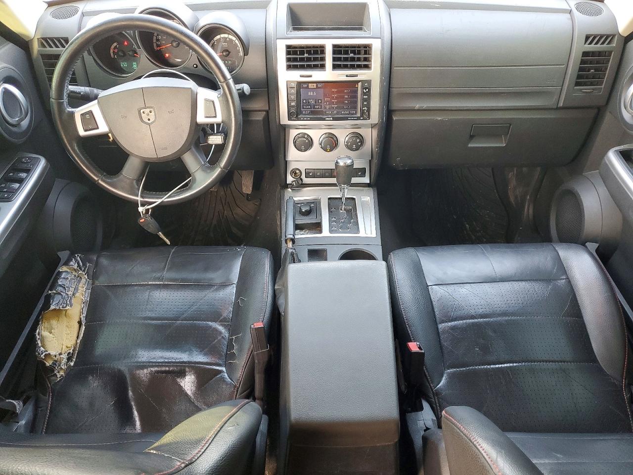 2008 Dodge Nitro R/t Серебряный vin: 1D8GU58668W151962
