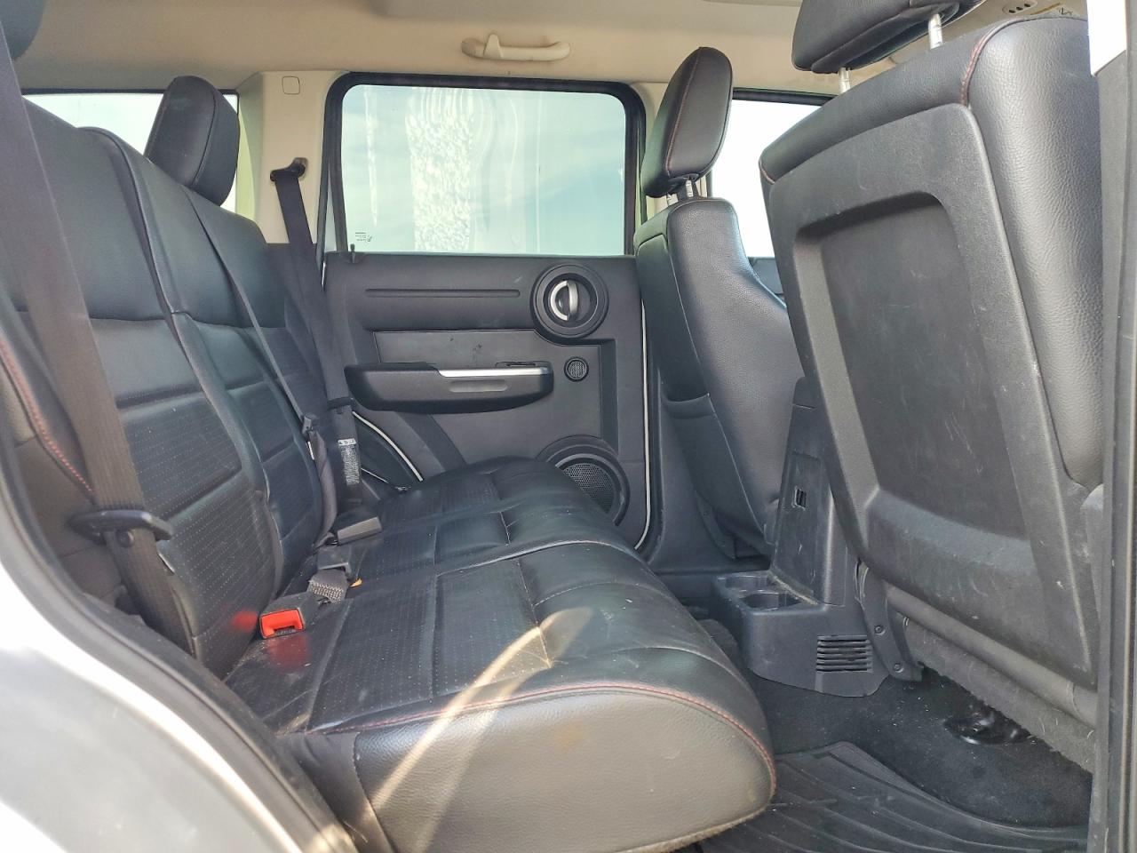 2008 Dodge Nitro R/t Серебряный vin: 1D8GU58668W151962