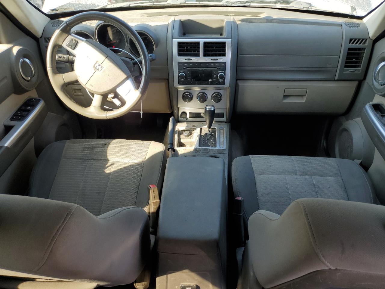 2007 Dodge Nitro Slt Бежевый vin: 1D8GU58K17W657789