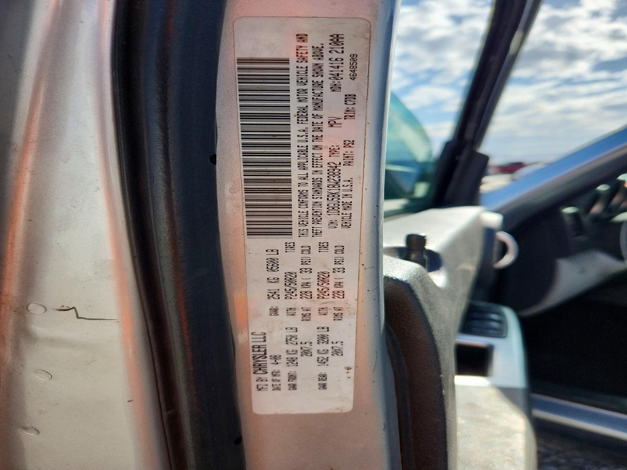 2008 Dodge Nitro Slt Silver vin: 1D8GU58K18W238942