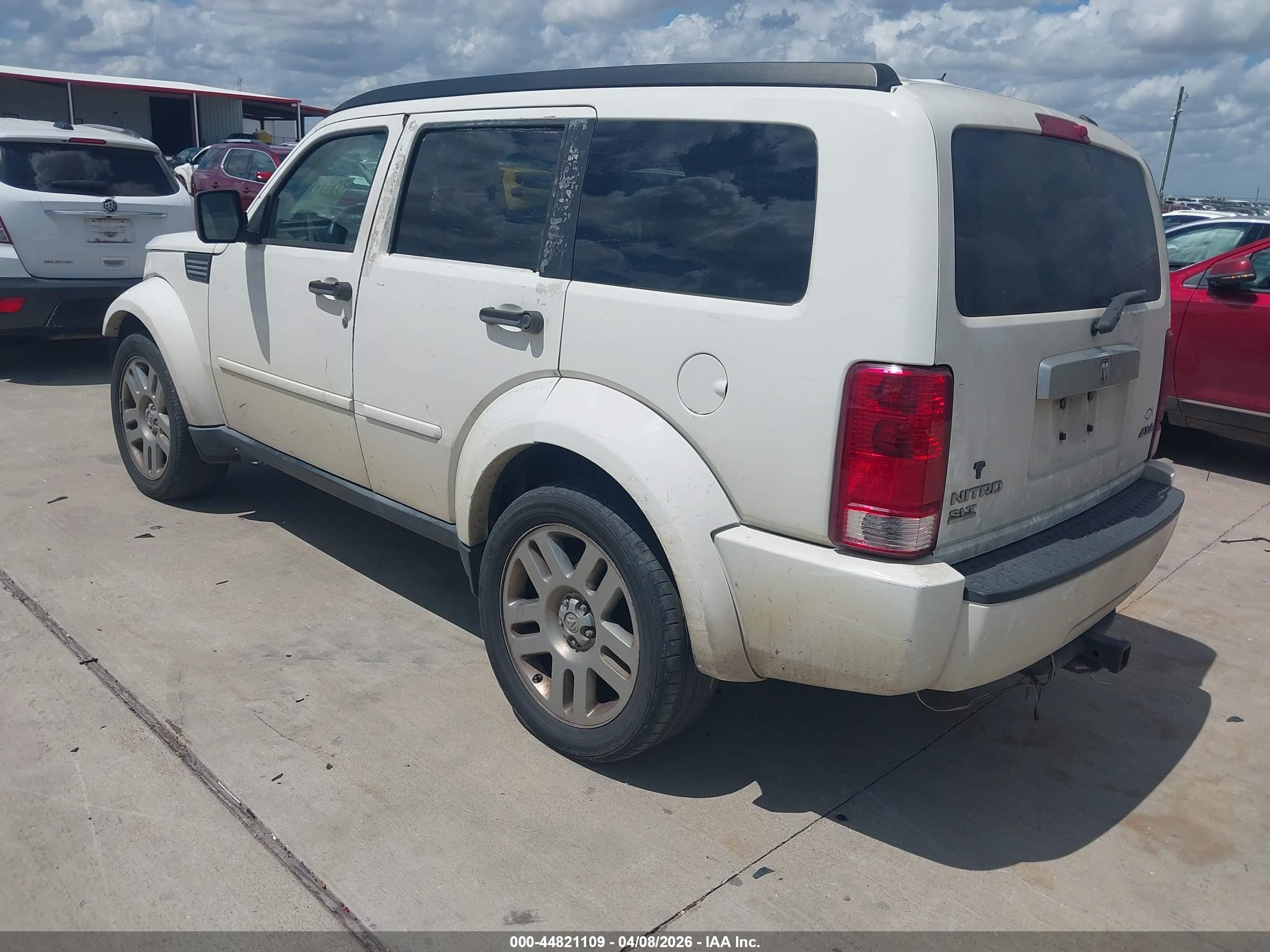 2007 Dodge Nitro Slt/rt White vin: 1D8GU58K67W738299