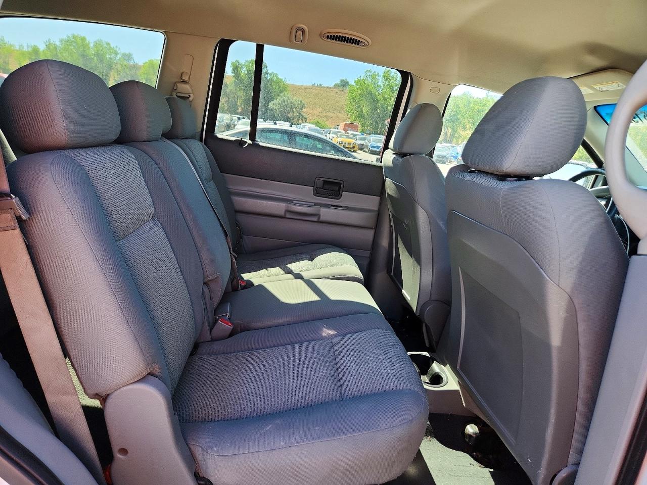 2007 Dodge Durango Sxt White vin: 1D8HB38P87F564035