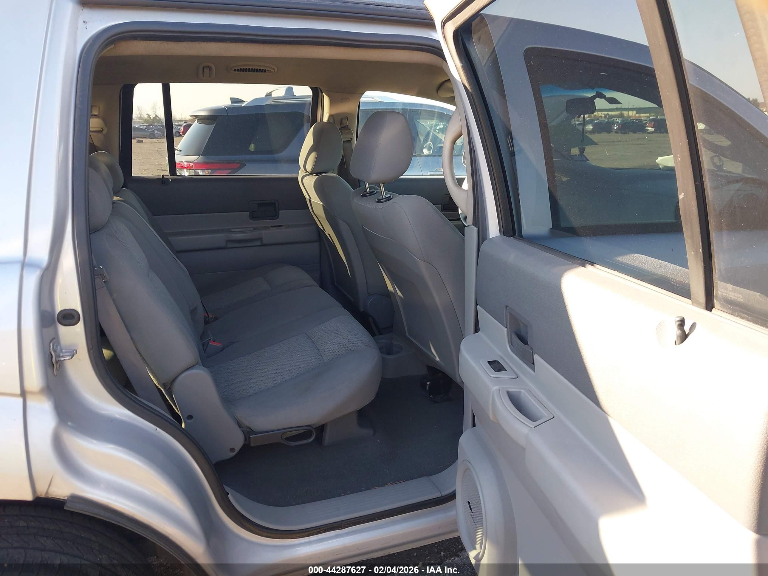 2009 Dodge Durango Se Silver vin: 1D8HB38PX9F718294