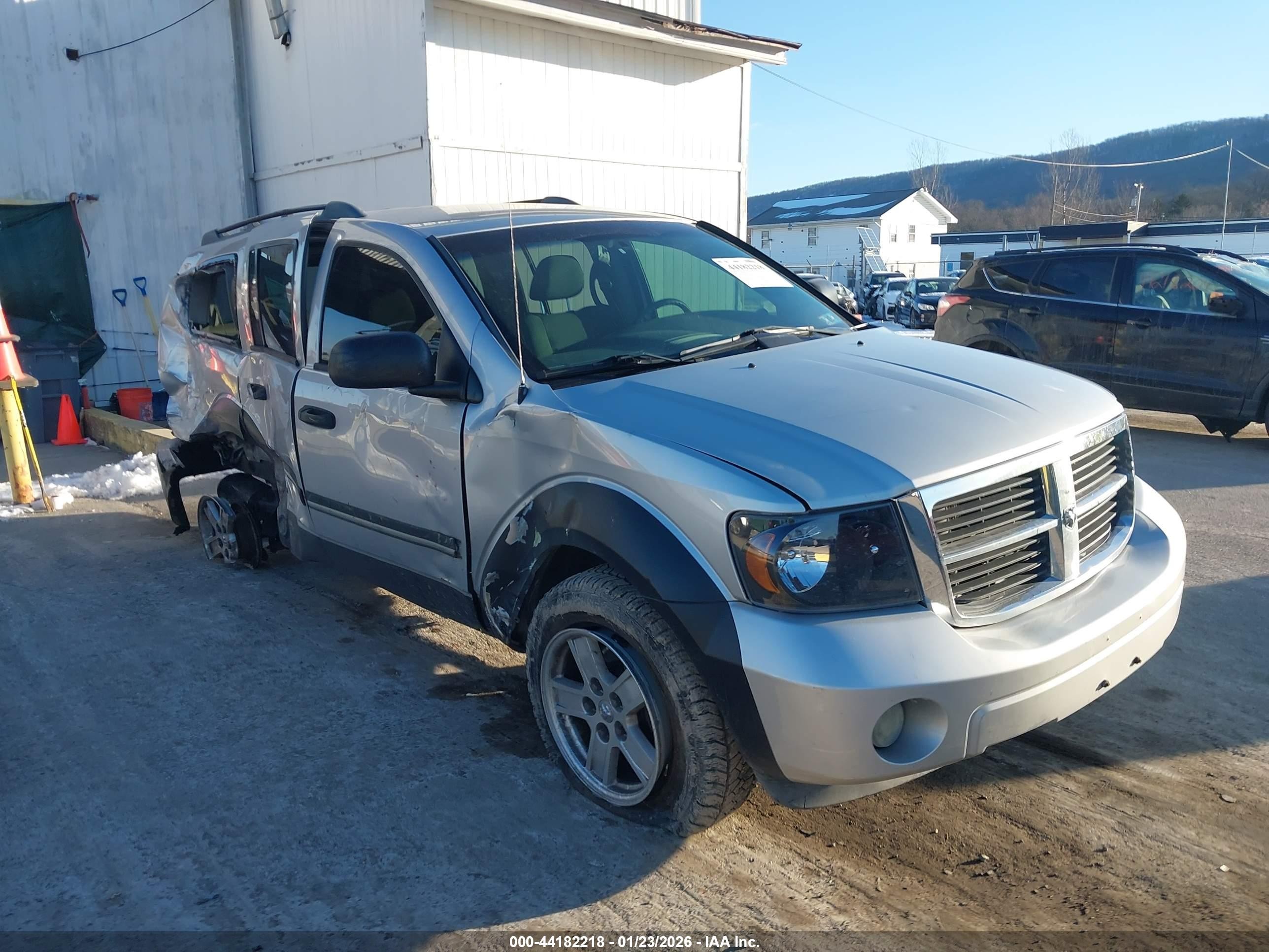 2008 Dodge Durango Slt Silver vin: 1D8HB48258F100728
