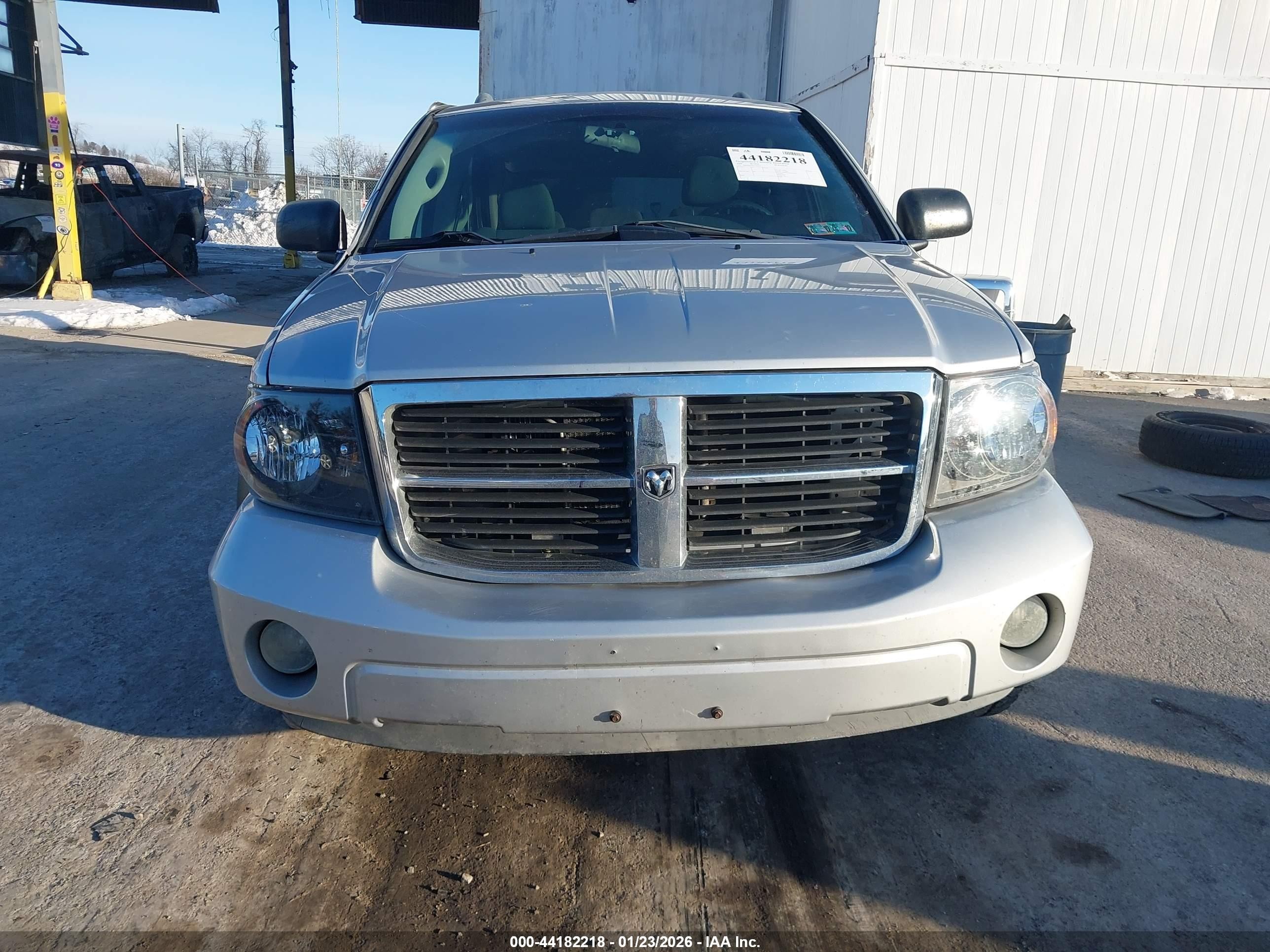 2008 Dodge Durango Slt Silver vin: 1D8HB48258F100728