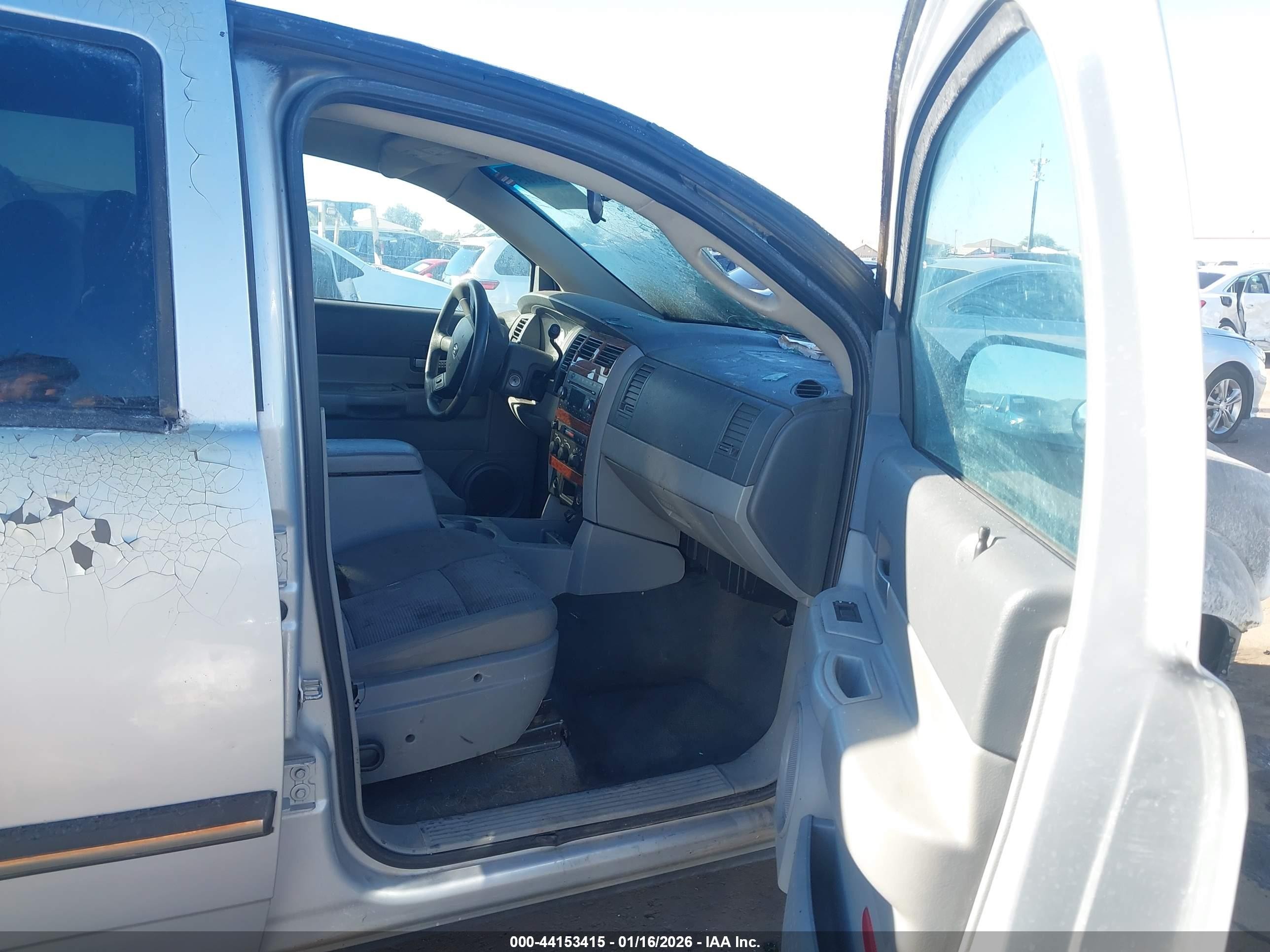 2008 Dodge Durango Slt Silver vin: 1D8HB48NX8F155234