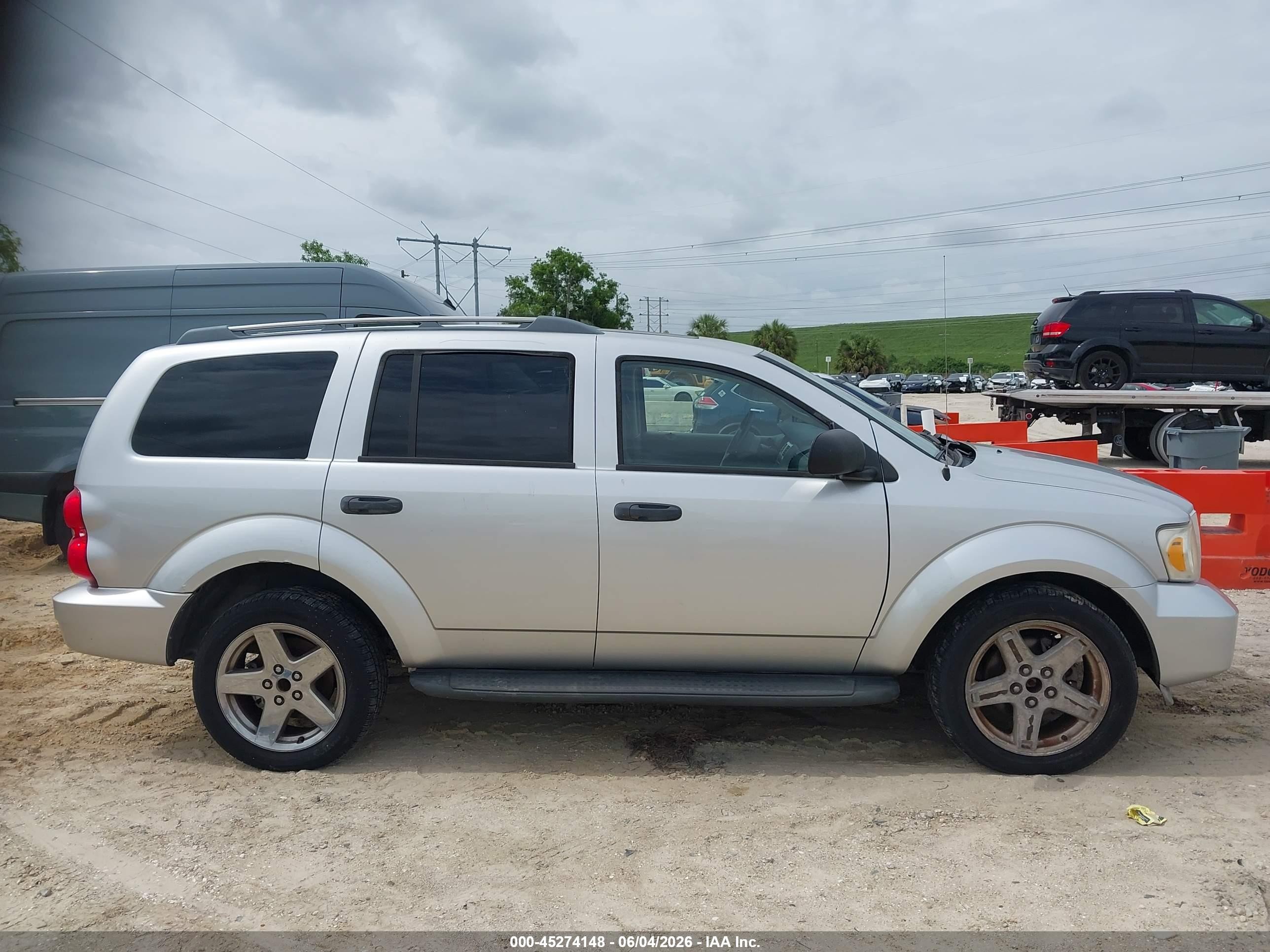 2007 Dodge Durango Limited Серебряный vin: 1D8HB58227F564161