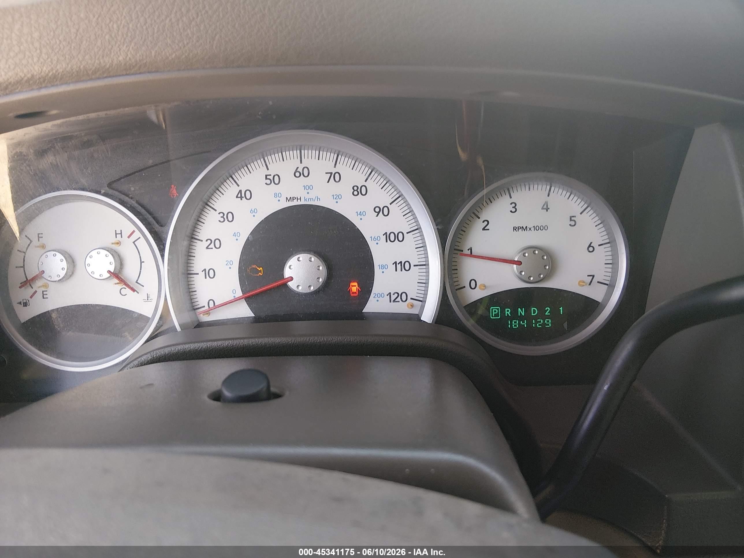 2005 Dodge Durango Limited Silver vin: 1D8HB58N75F552286