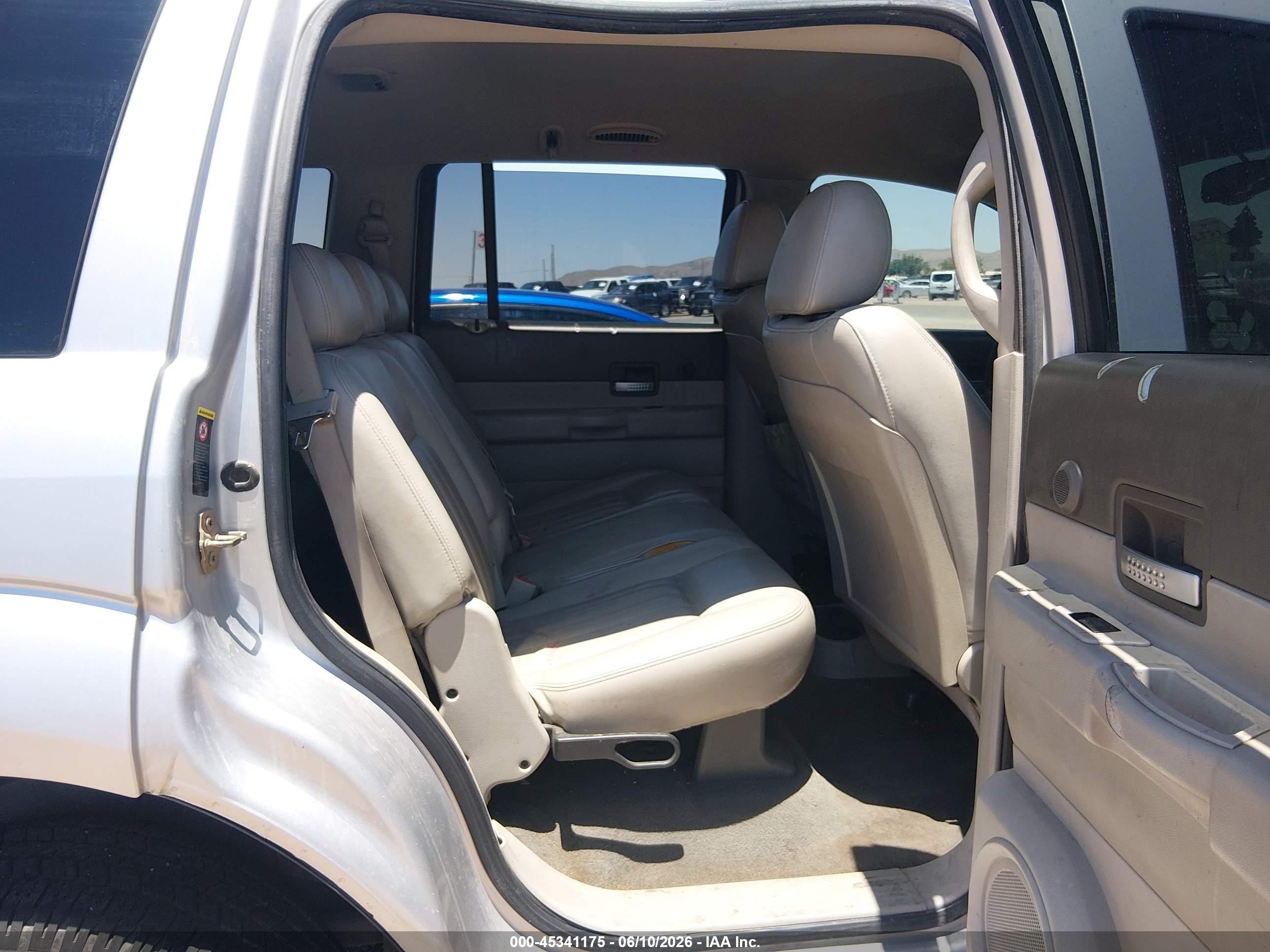 2005 Dodge Durango Limited Silver vin: 1D8HB58N75F552286
