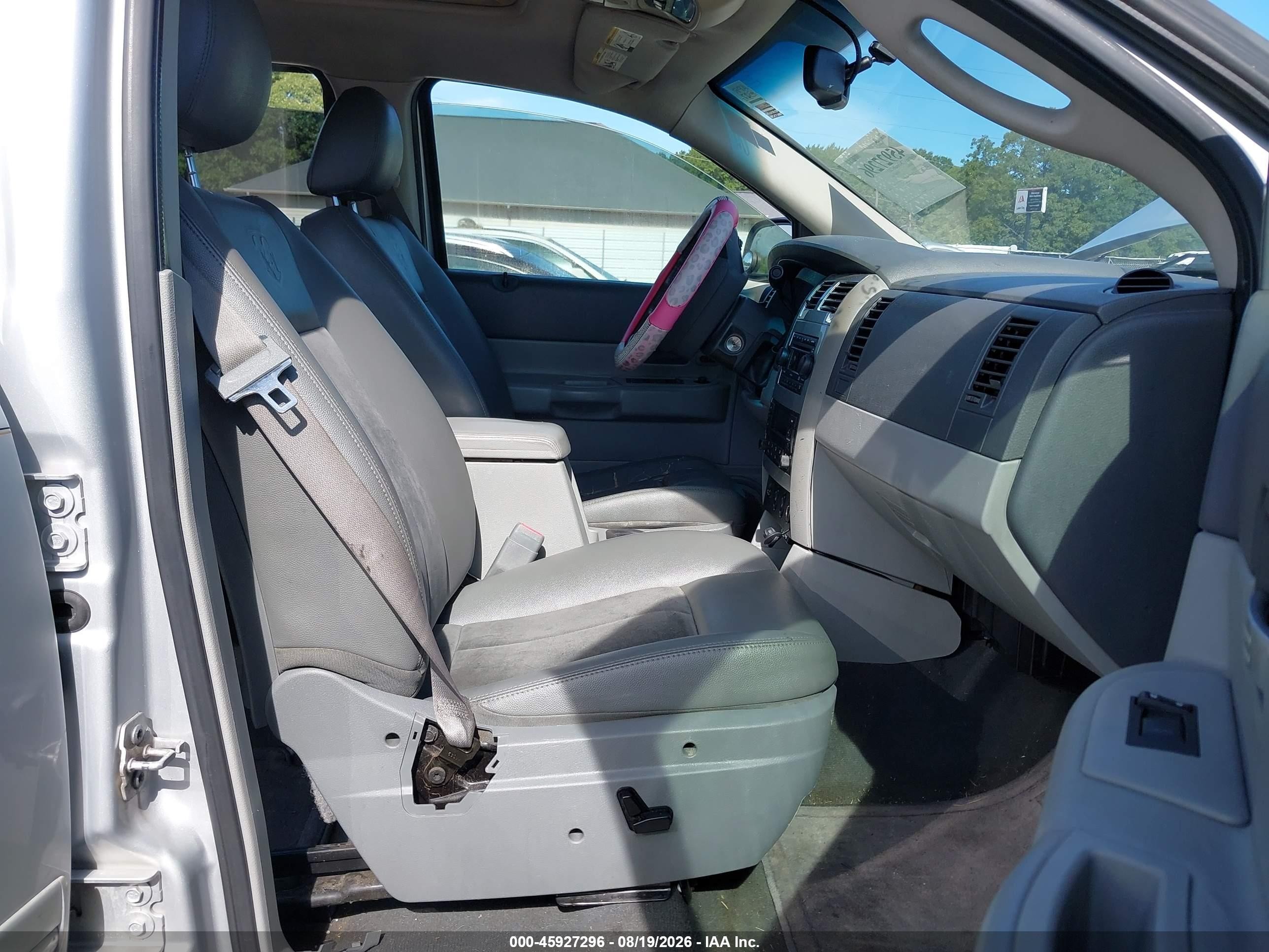 2007 Dodge Durango Limited Silver vin: 1D8HD58247F563619